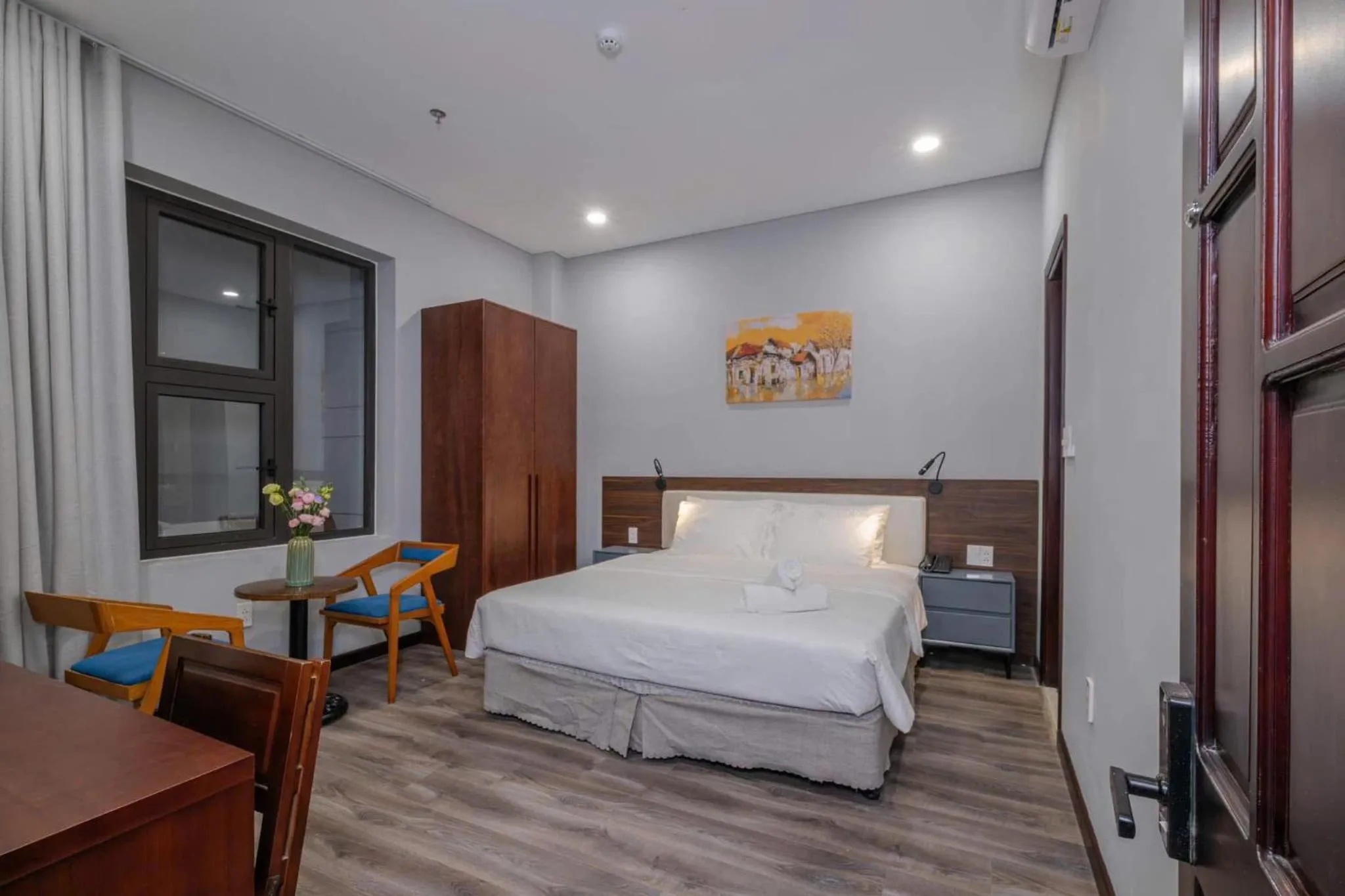 Silana River Light Hotel