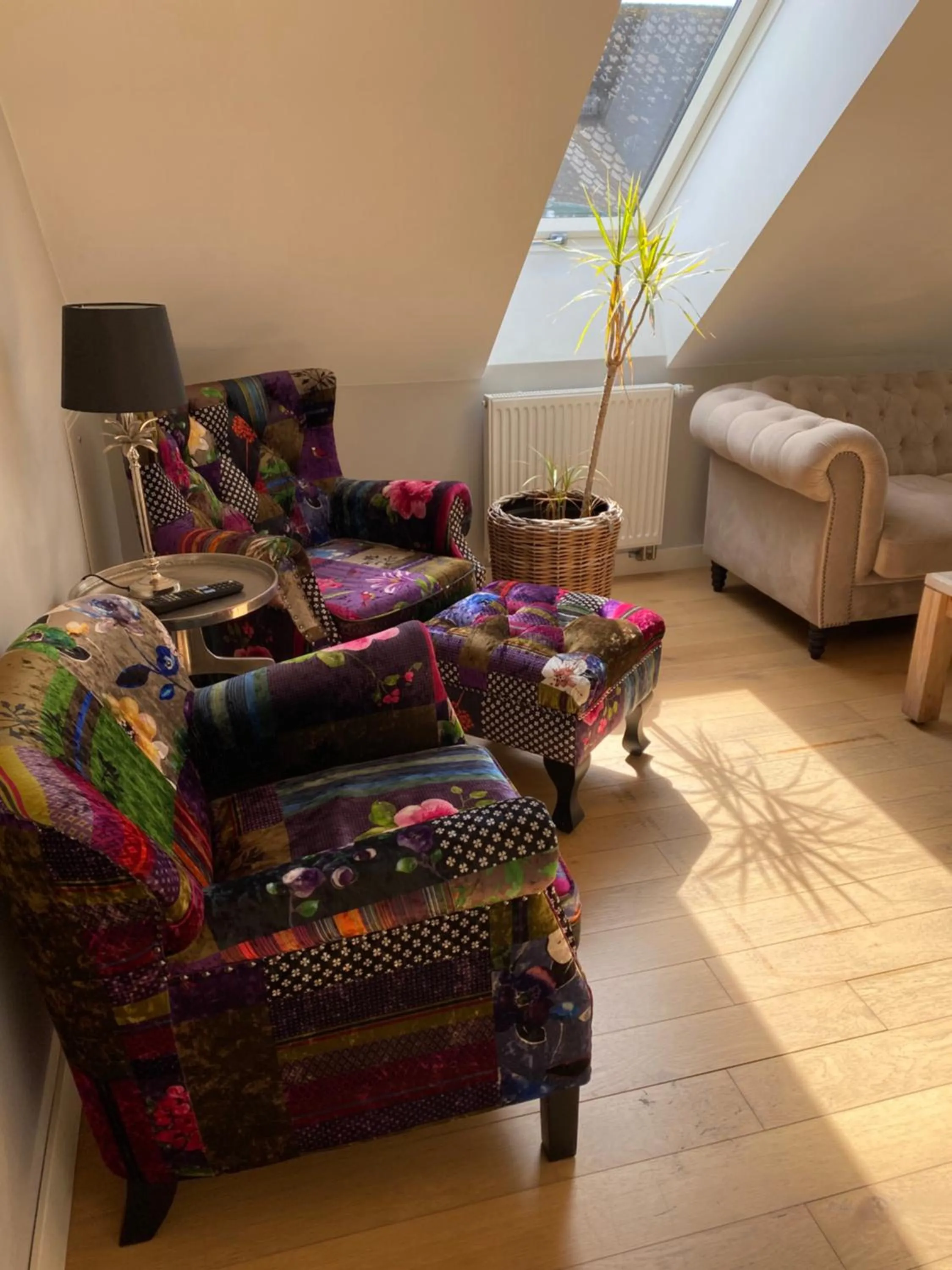 Living room, Bed in Brohuspark