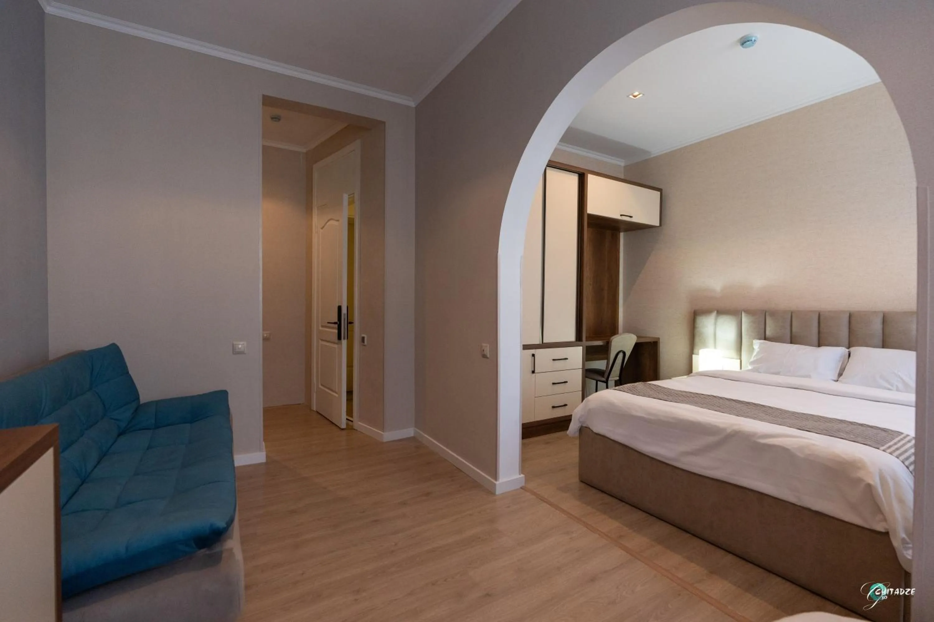 Bed in Kinor David Glatt Kosher Hotel