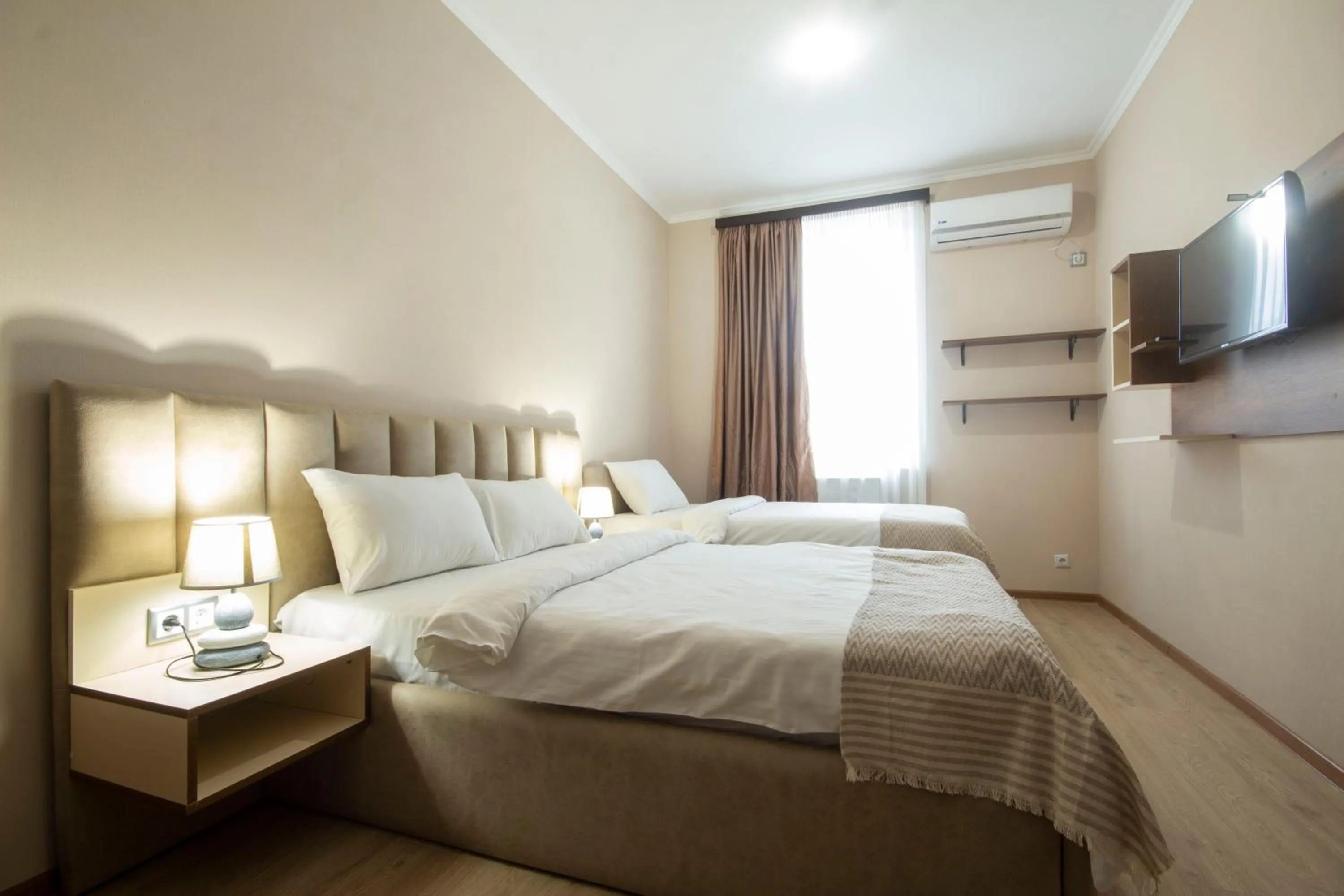 Bed in Kinor David Glatt Kosher Hotel
