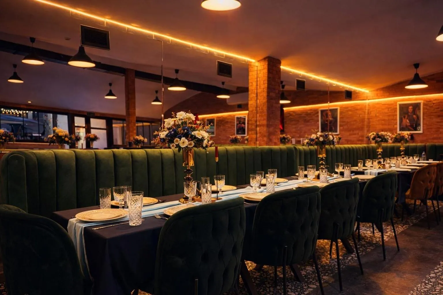 Restaurant/places to eat in Kinor David Glatt Kosher Hotel