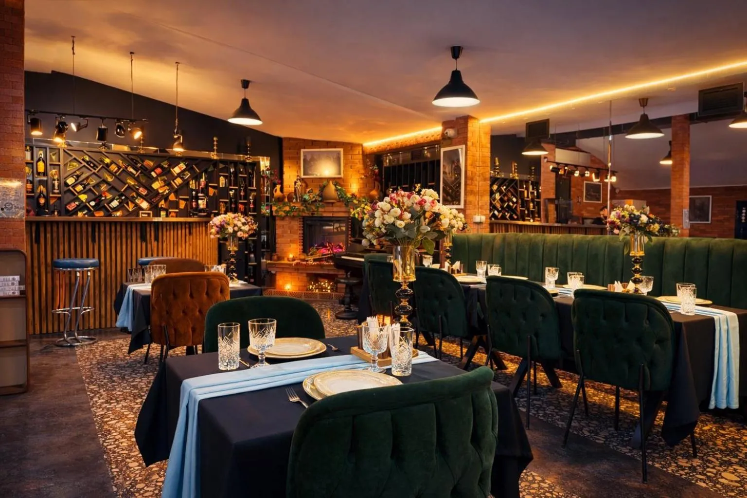 Restaurant/places to eat in Kinor David Glatt Kosher Hotel