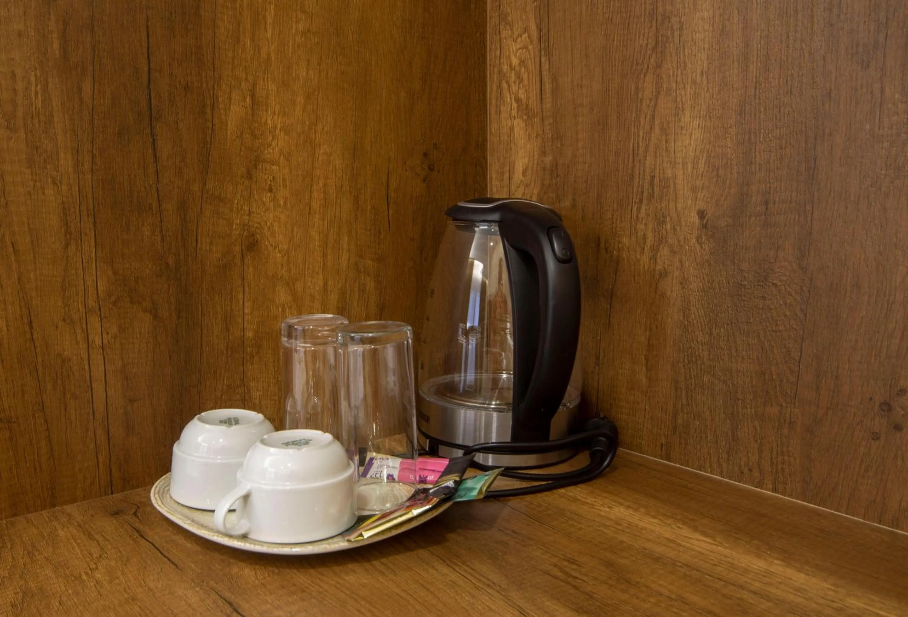 Coffee/tea facilities in Kinor David Glatt Kosher Hotel