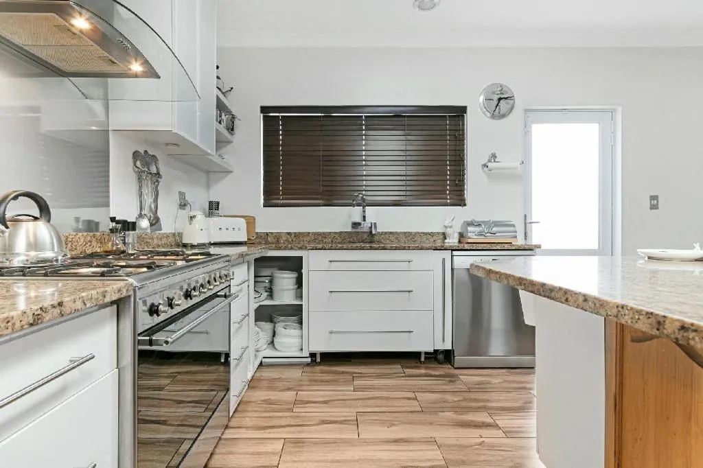 Sunset Bliss Villa, Sunset Beach, Cape Town