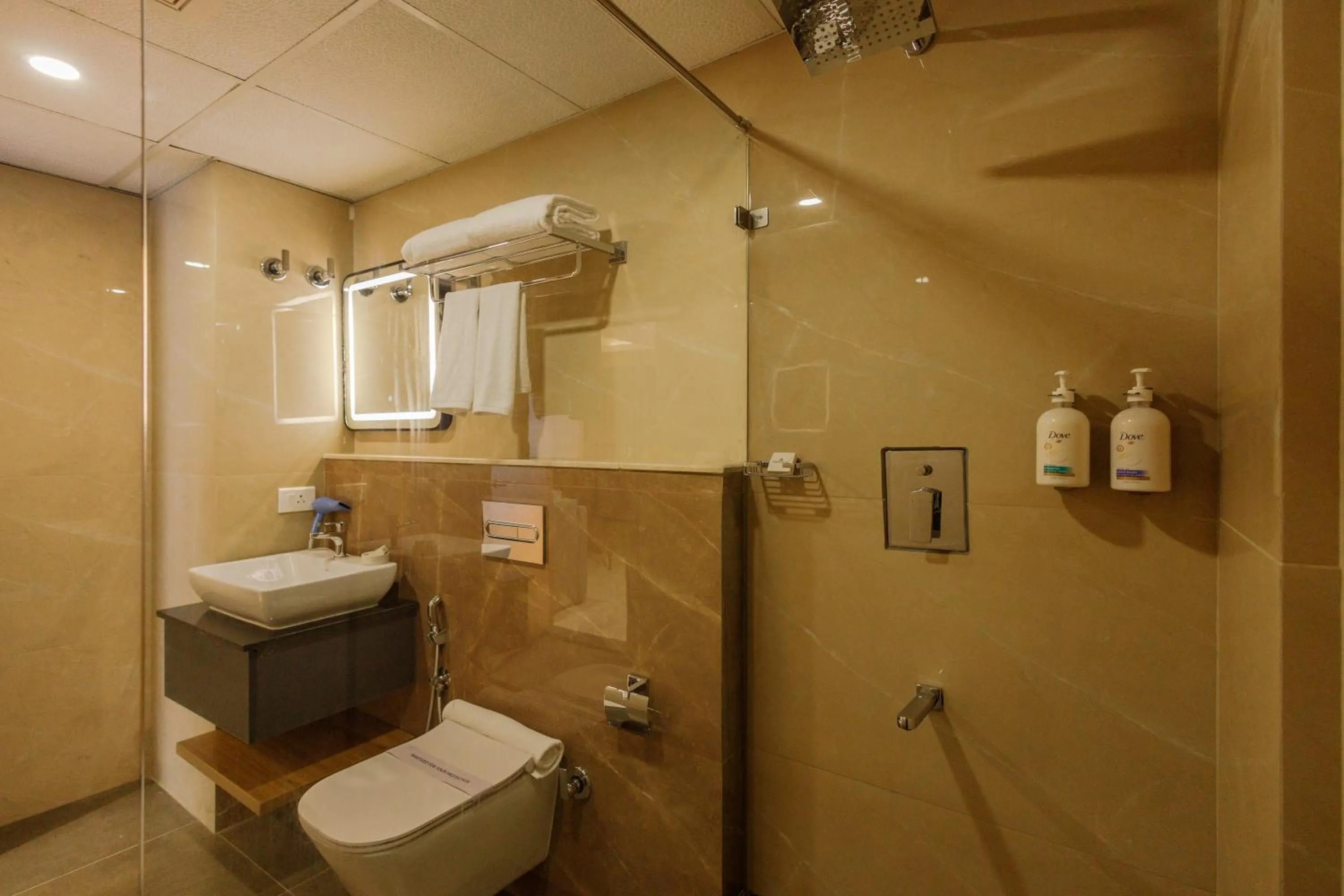 Olwen Suites