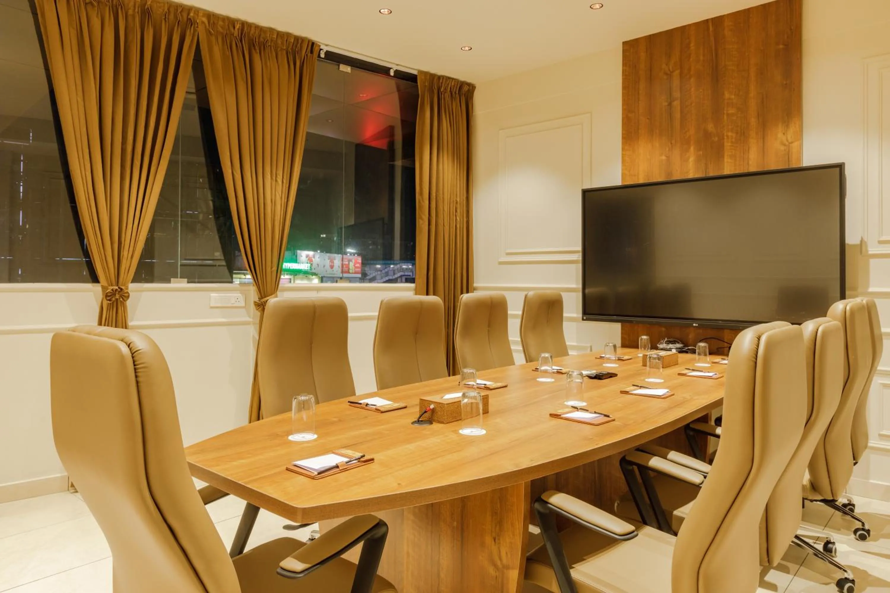 Olwen Suites
