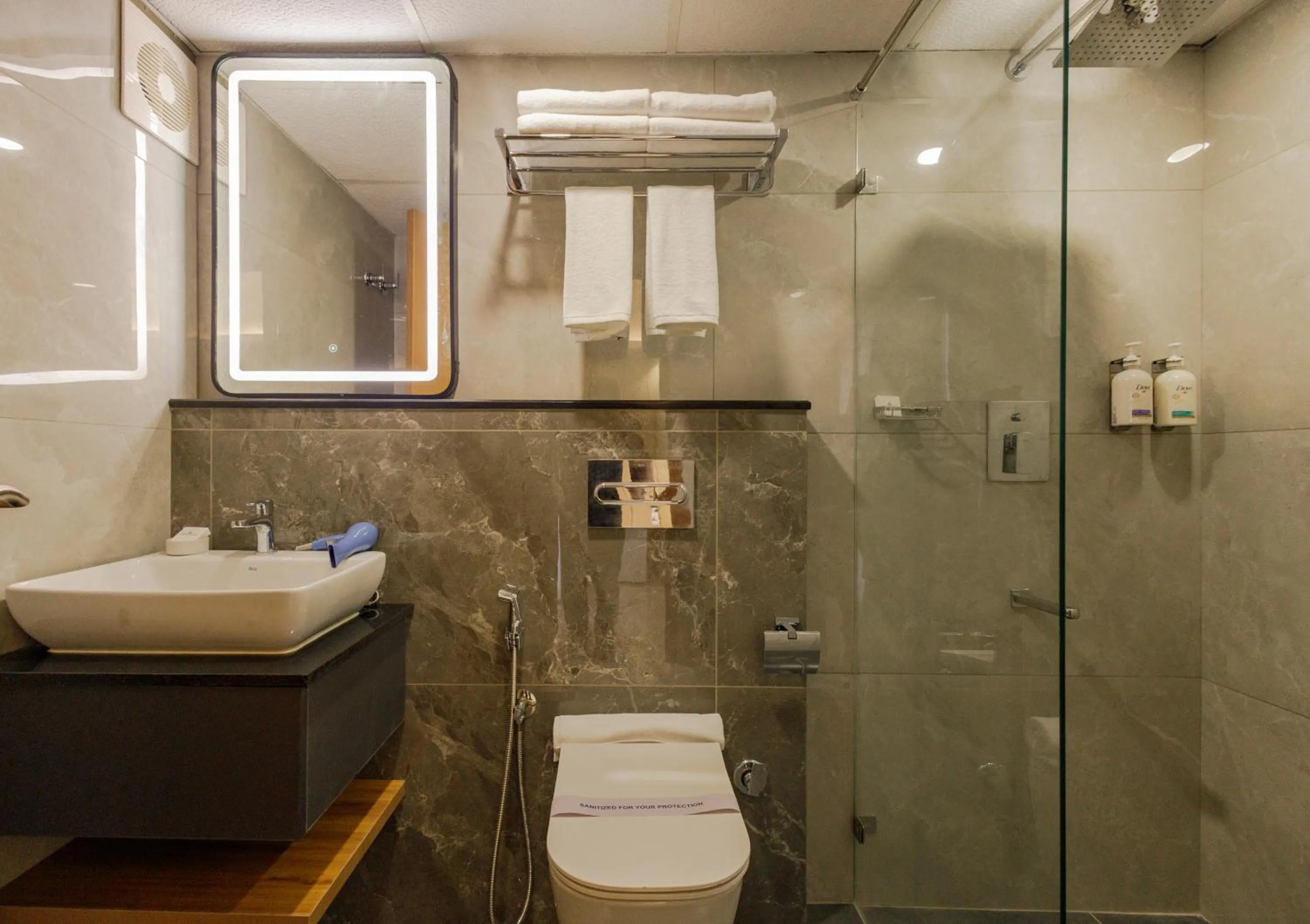 Olwen Suites