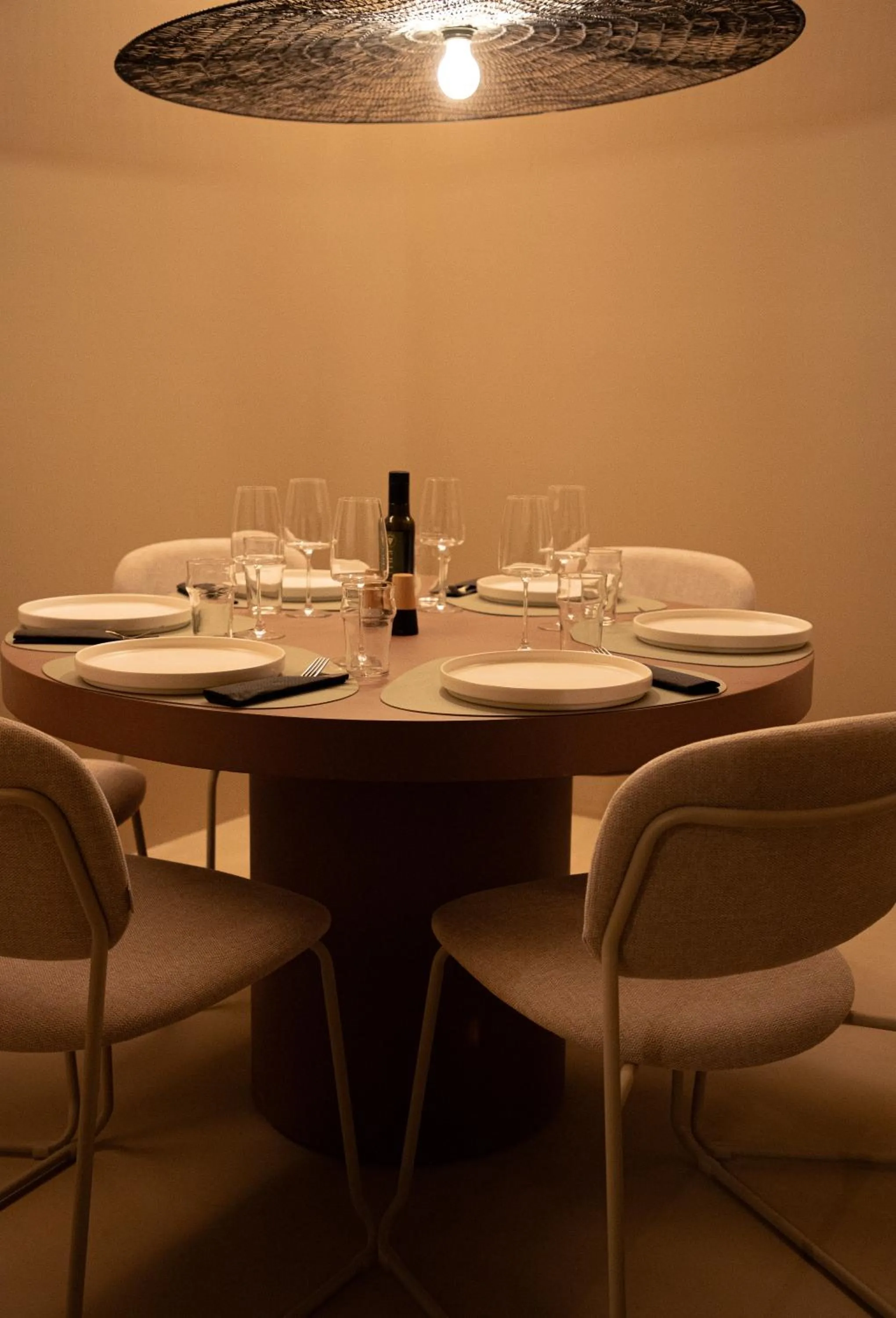 Food and drinks in Boutique Hotel OPERA