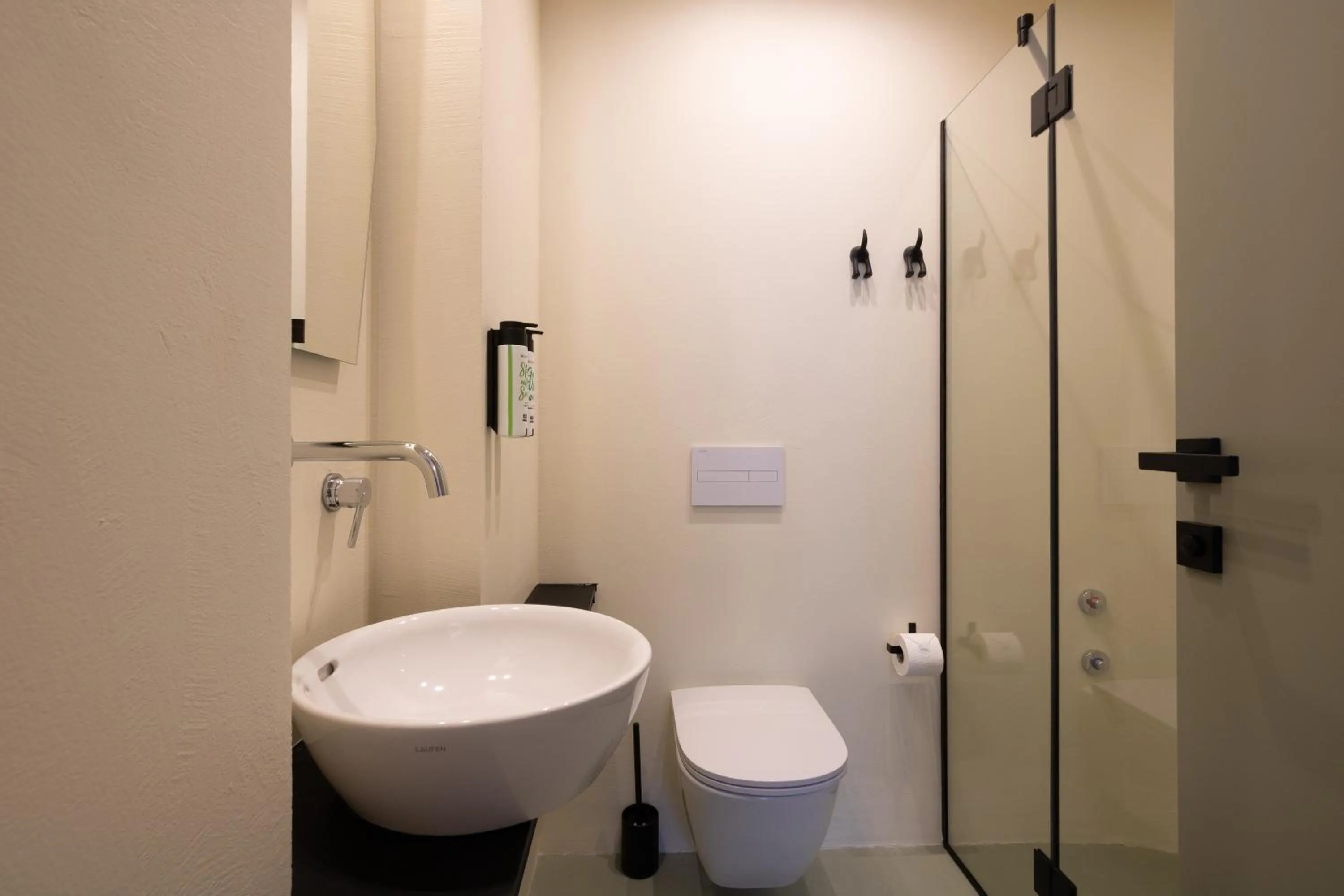 Shower in Boutique Hotel OPERA