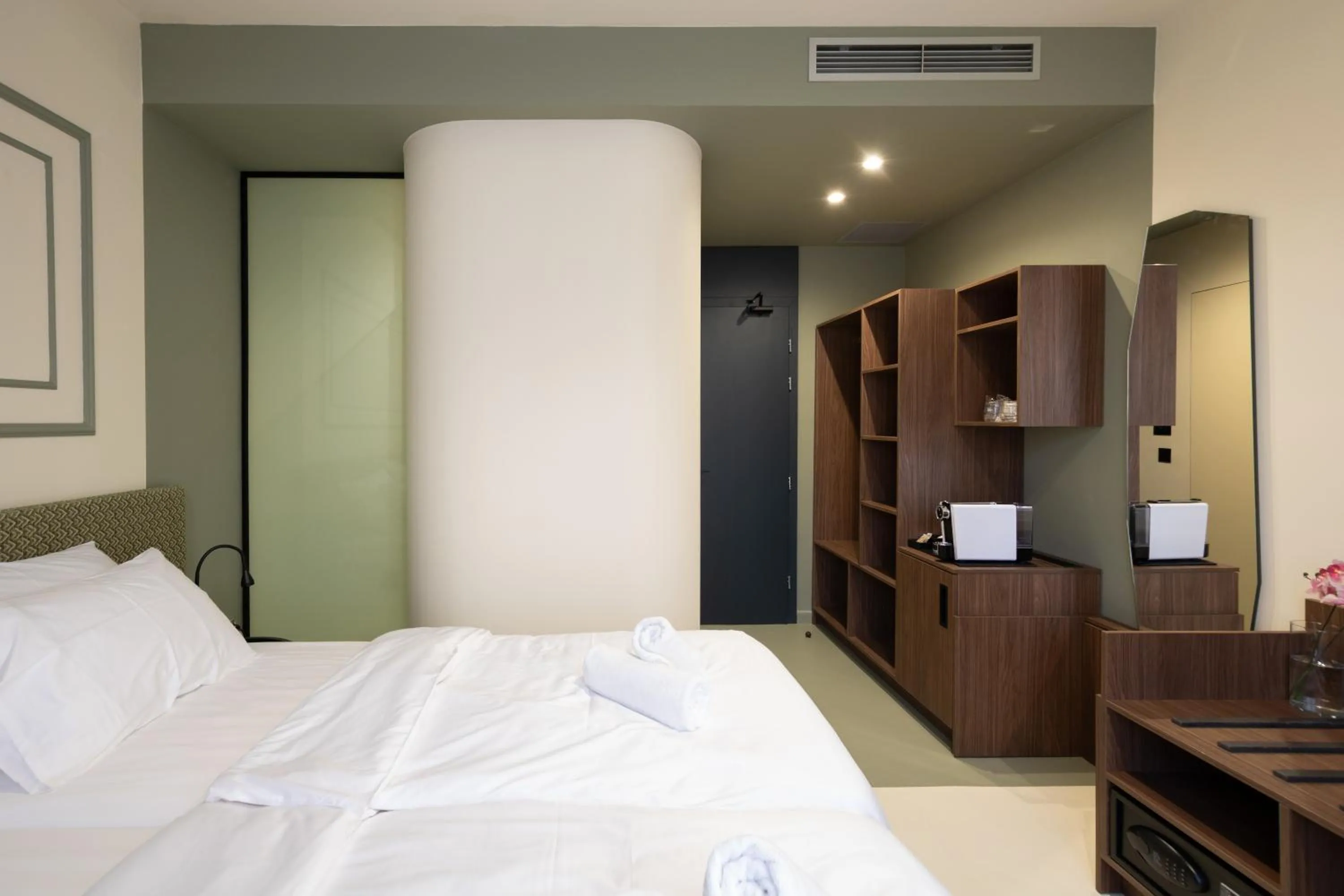 Bed in Boutique Hotel OPERA