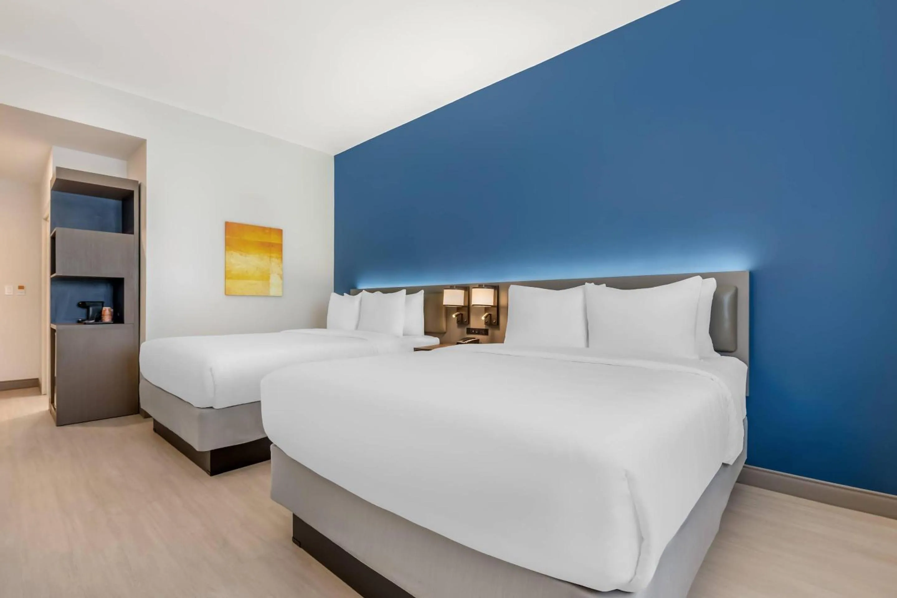 Bedroom, Bed in Comfort Inn & Suites Orlando Sanford Airport