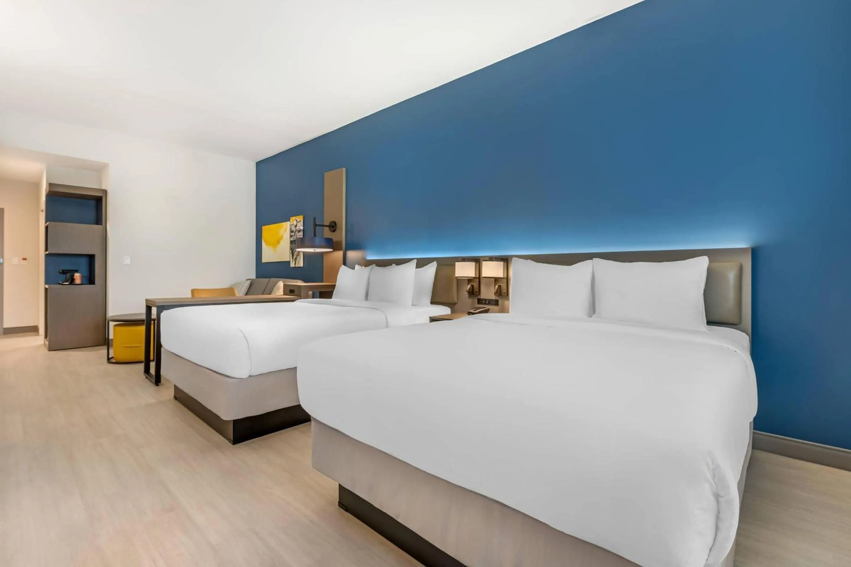 Bedroom, Bed in Comfort Inn & Suites Orlando Sanford Airport