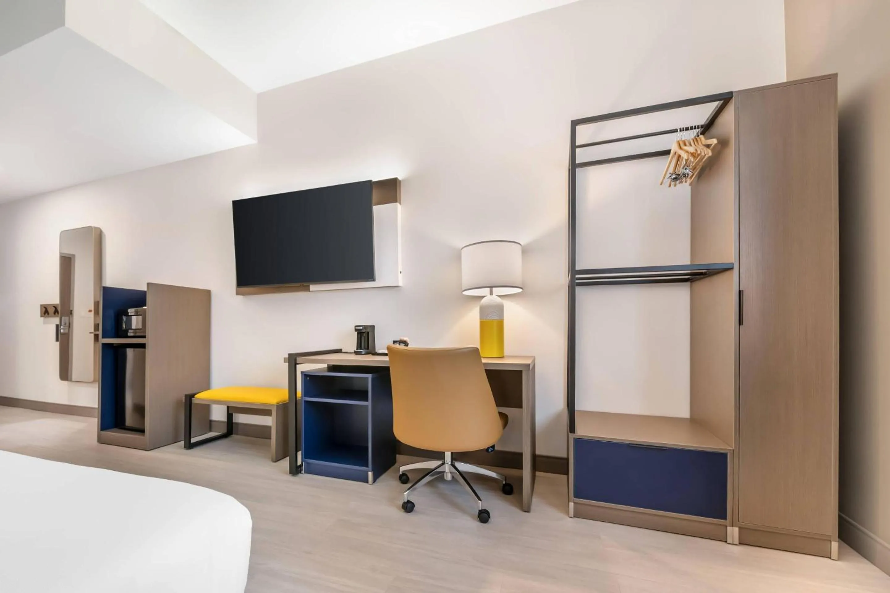 Bedroom, Bed in Comfort Inn & Suites Orlando Sanford Airport