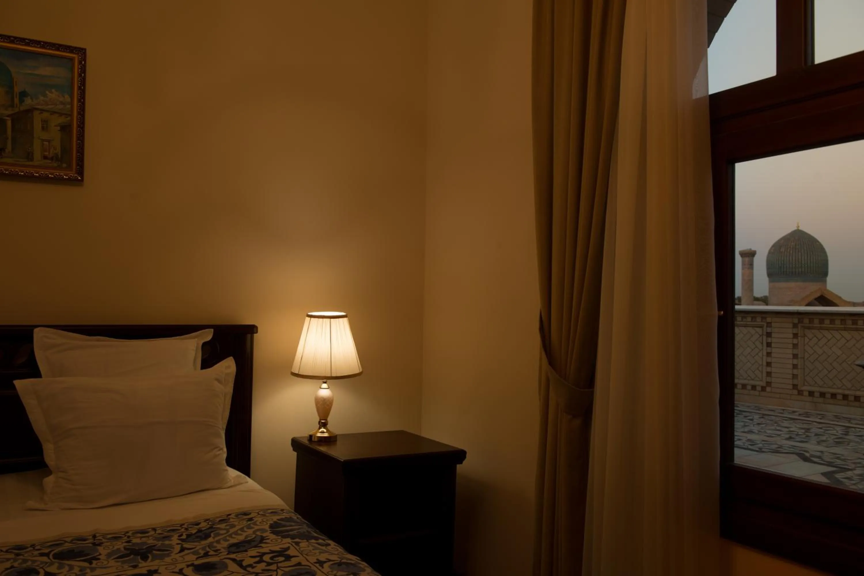 Landmark view, Bed in L'Argamak