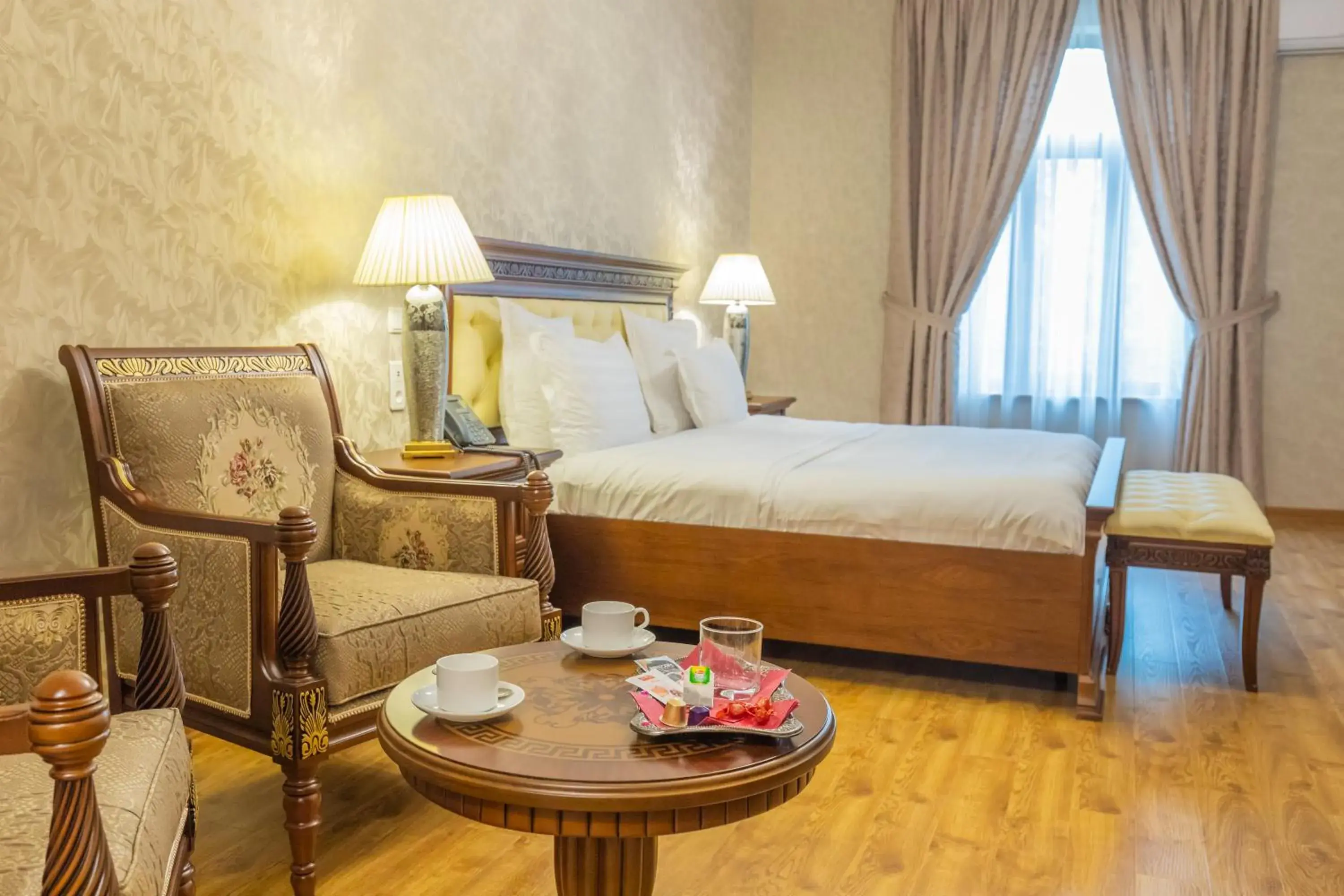 Photo of the whole room, Bed in L'Argamak Photo of the whole room, Bed in L'Argamak