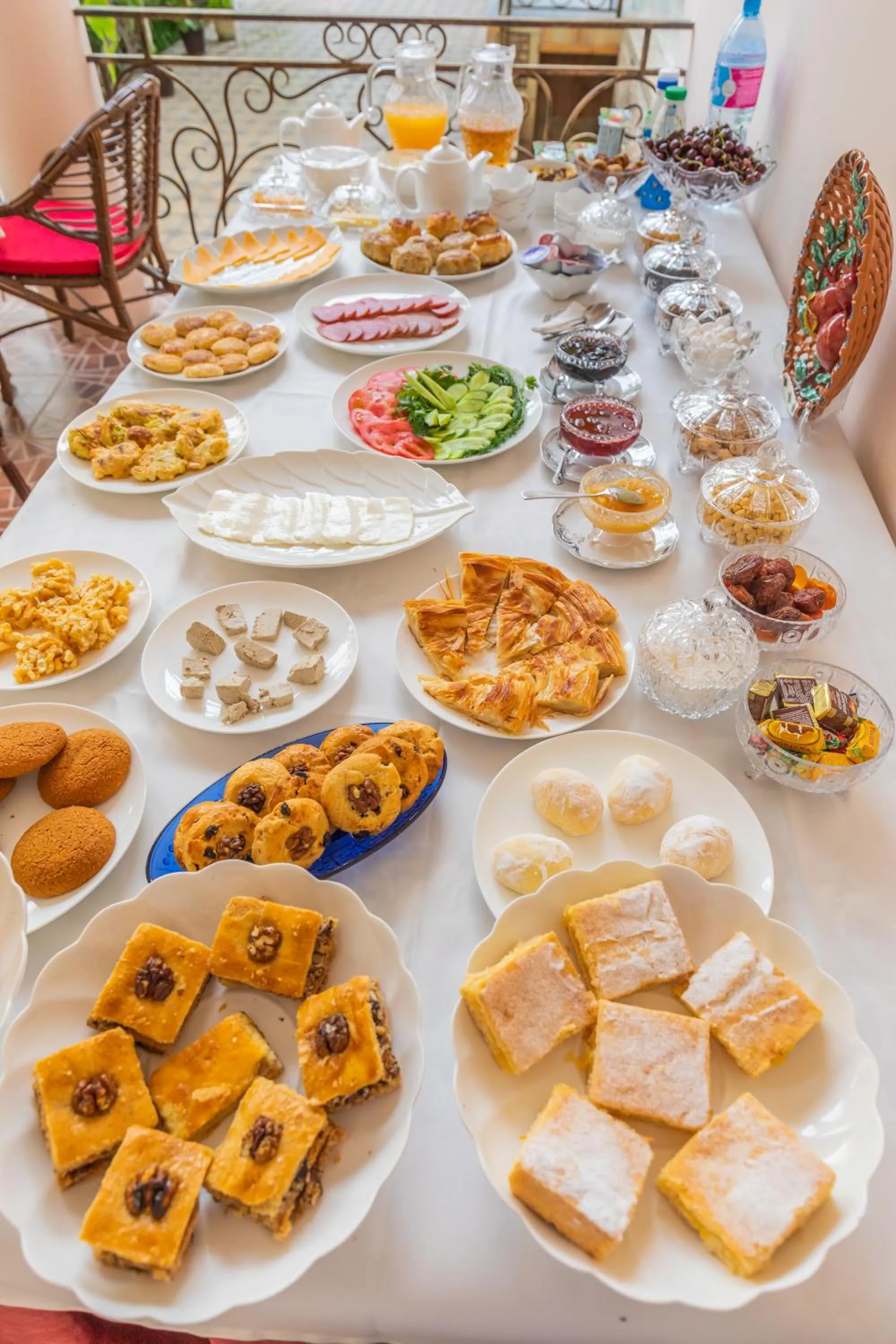 Area and facilities in L'Argamak