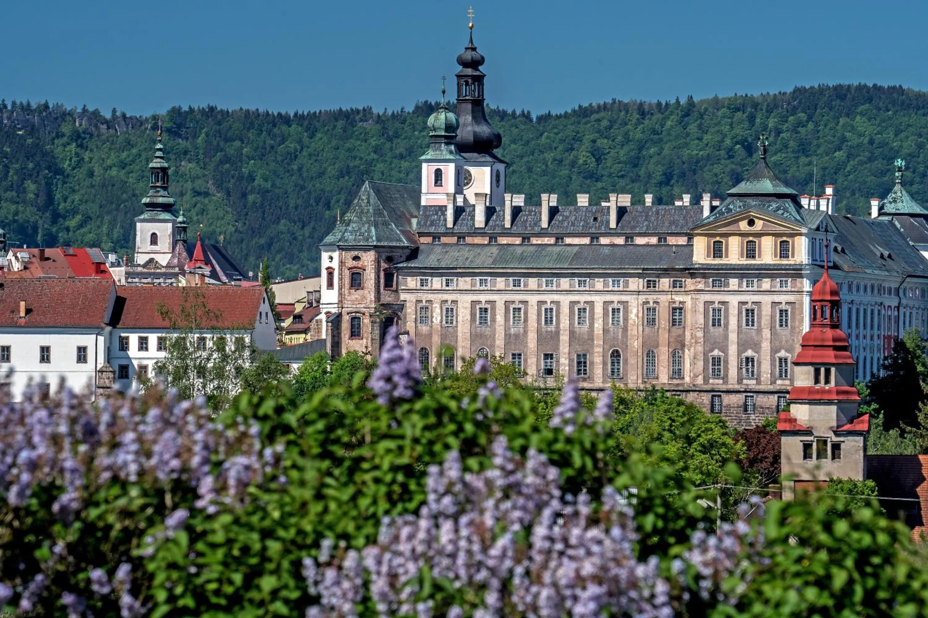 Property building in Dům Hostů Klášter Broumov