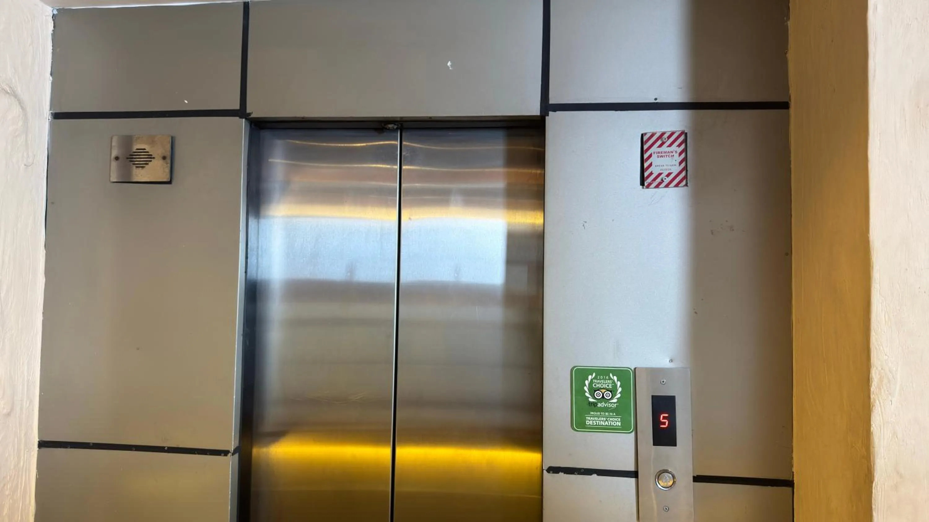 elevator in Hotel Everest Nepal