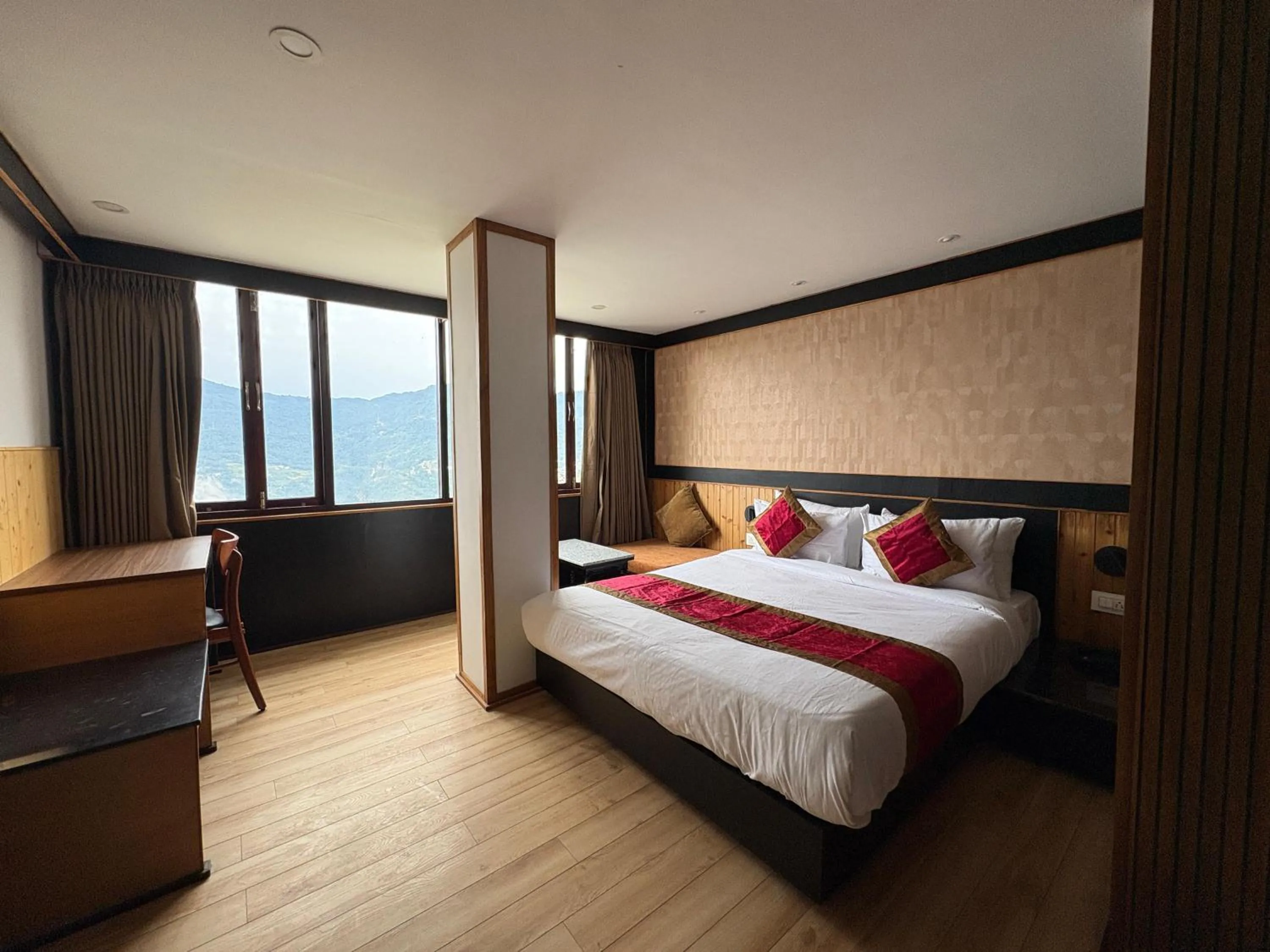 Bed in Hotel Mist Tree Mountain