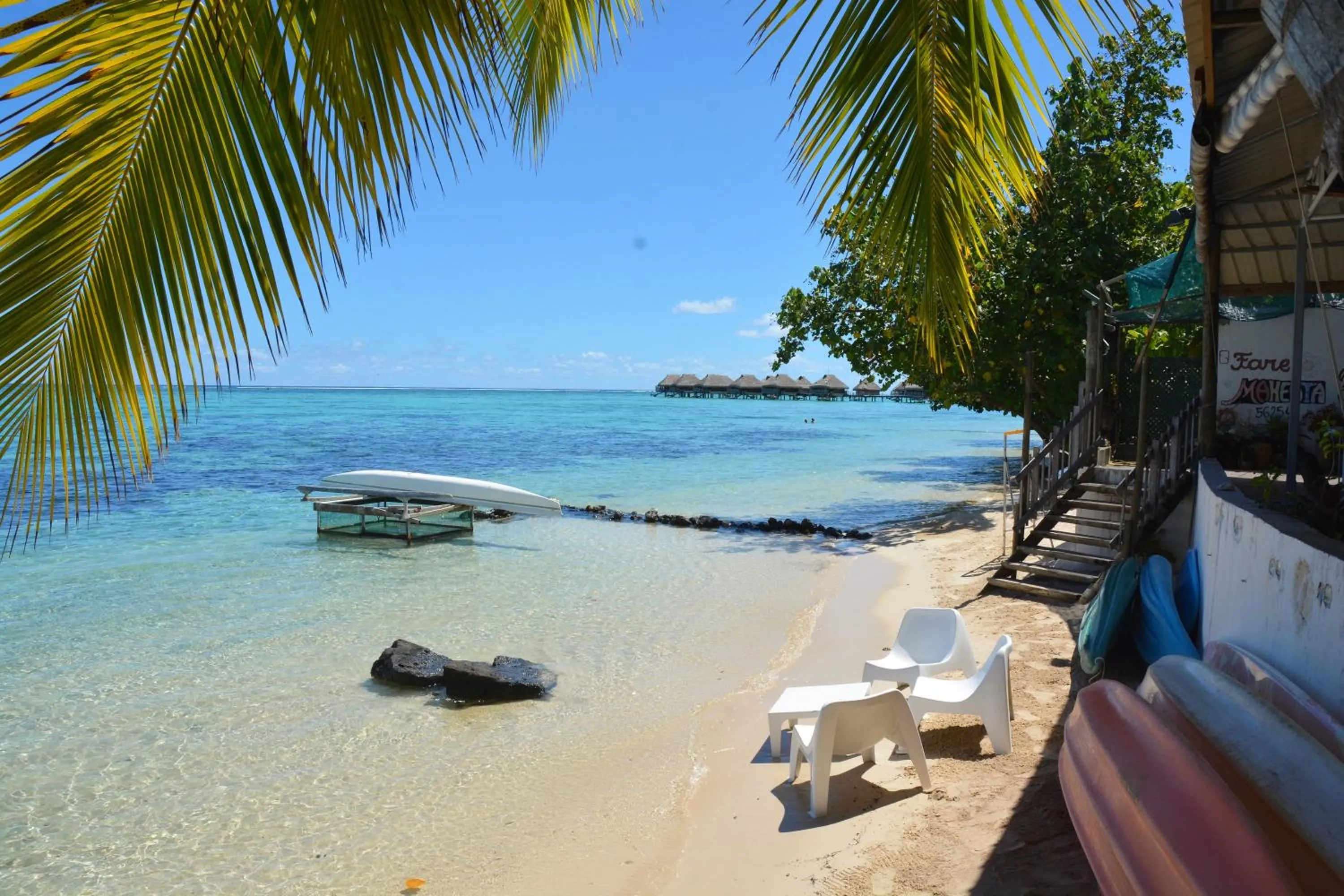 Beach in Fare Maheata