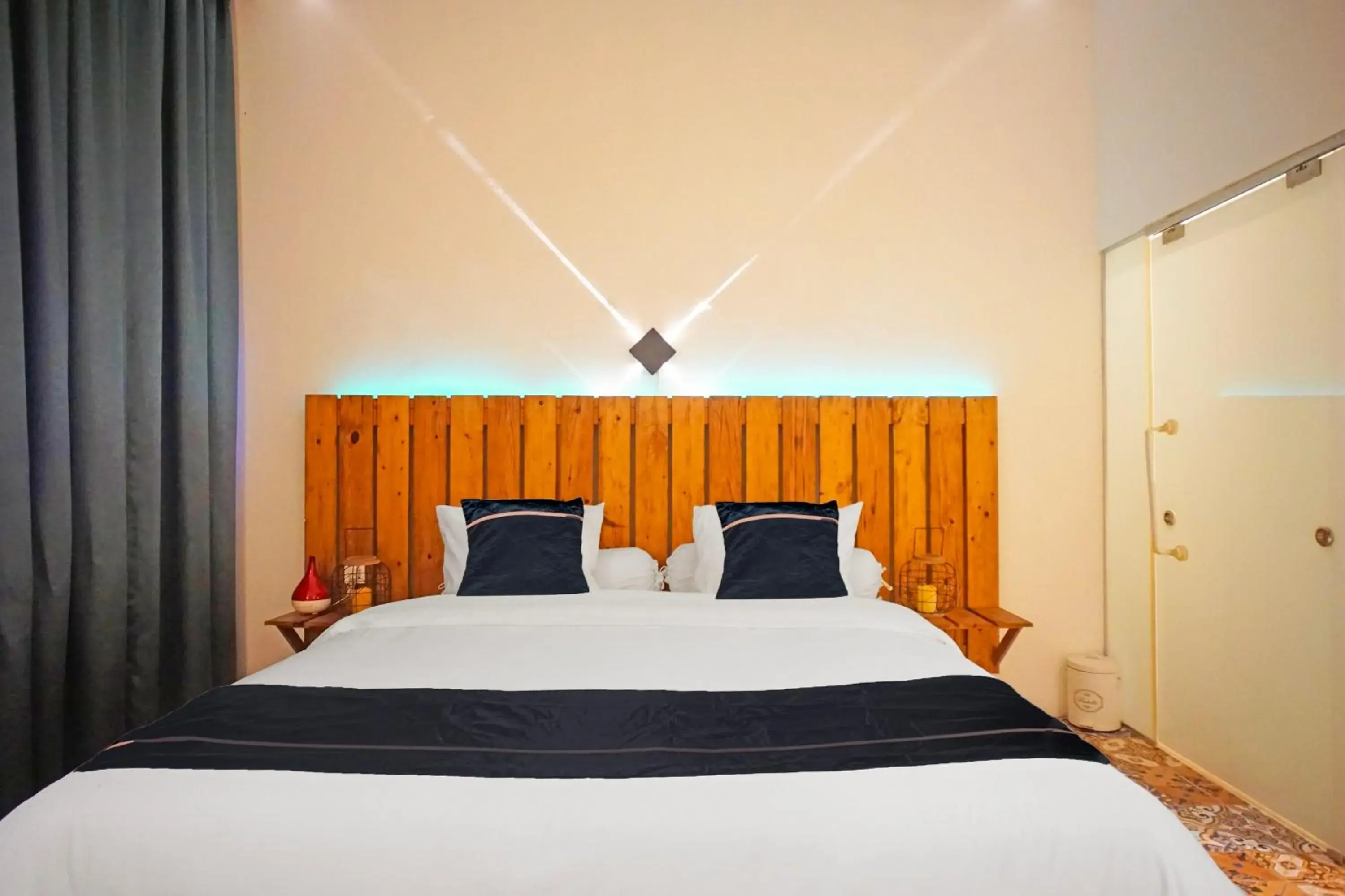 Deluxe Suite in Hotel O near Ringroad City Walk XXI formerly Mitrotel Medan Deluxe Suite in Hotel O near Ringroad City Walk XXI formerly Mitrotel Medan