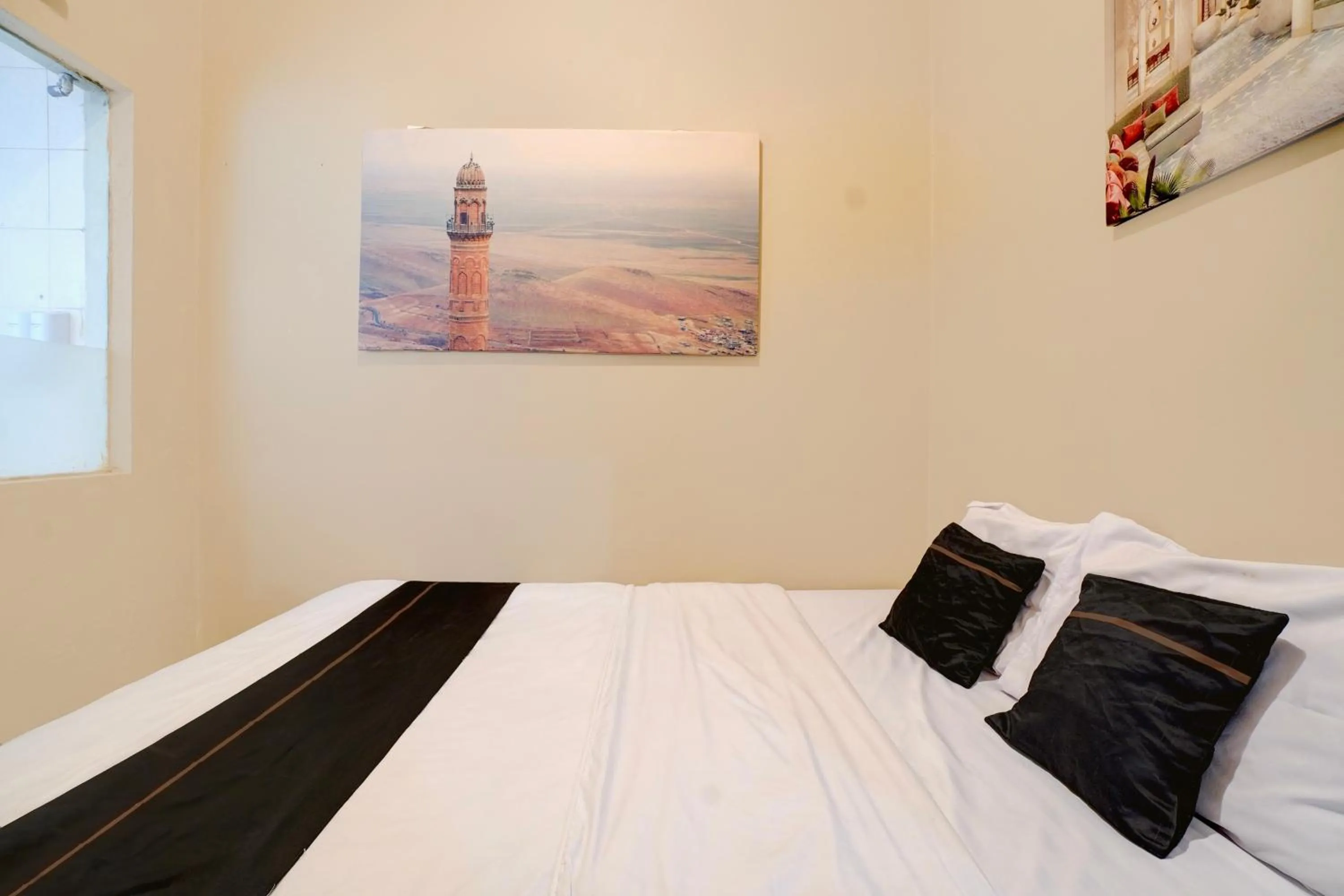 Bedroom, Bed in Hotel O near Monas formerly Pondokan Kota Jakarta