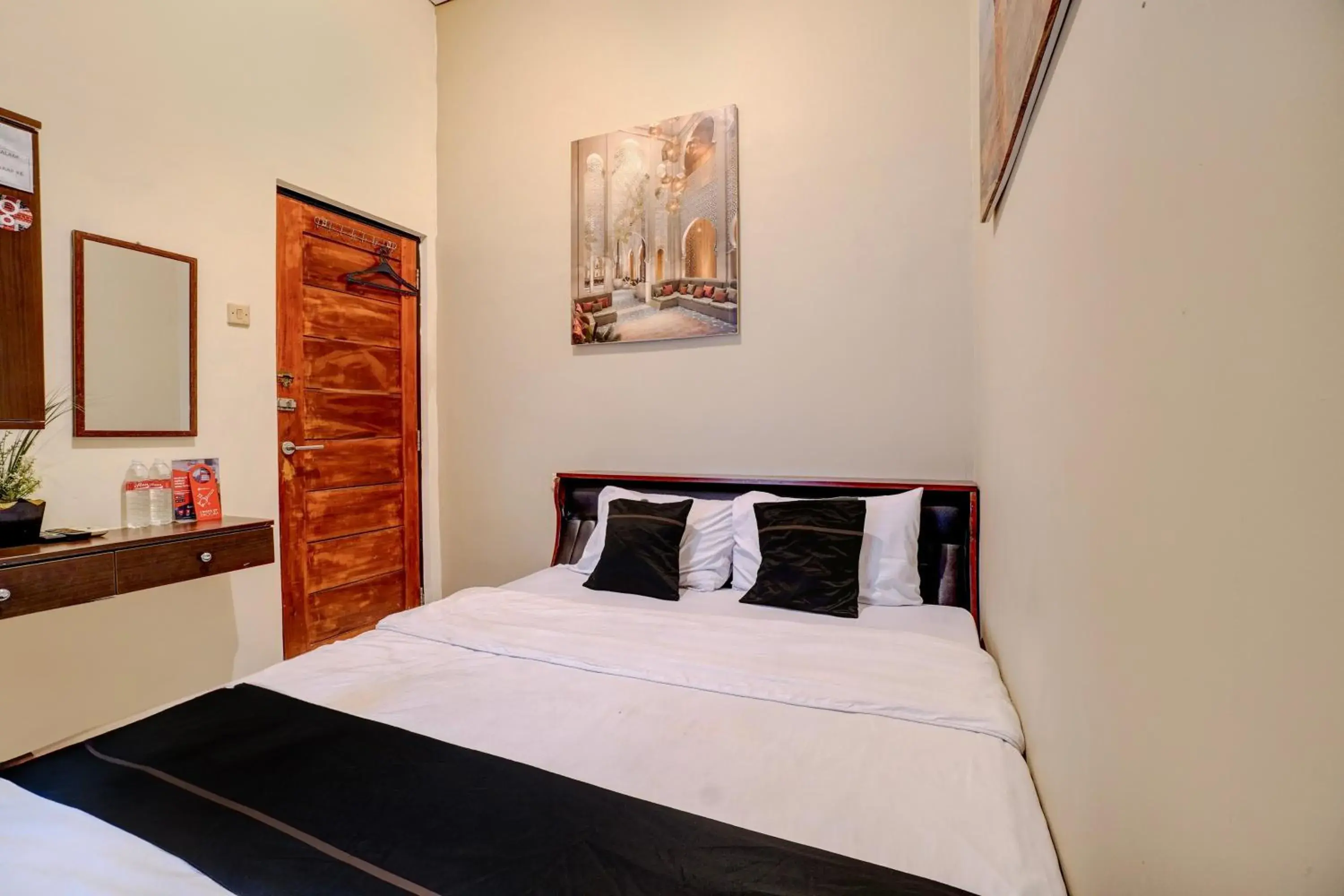 Standard Double Room in Hotel O near Monas formerly Pondokan Kota Jakarta Standard Double Room in Hotel O near Monas formerly Pondokan Kota Jakarta