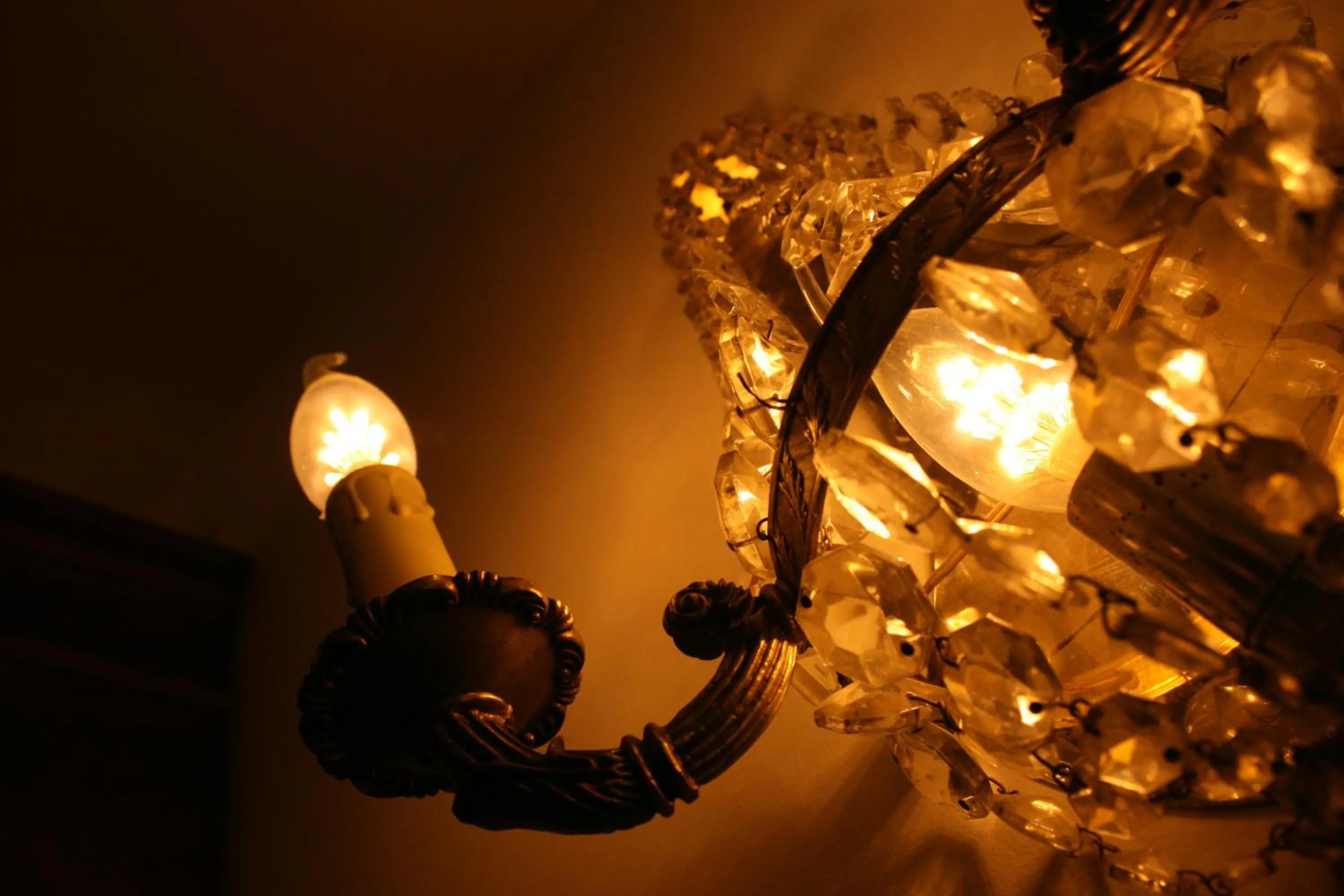 Night in Casa Lucinda