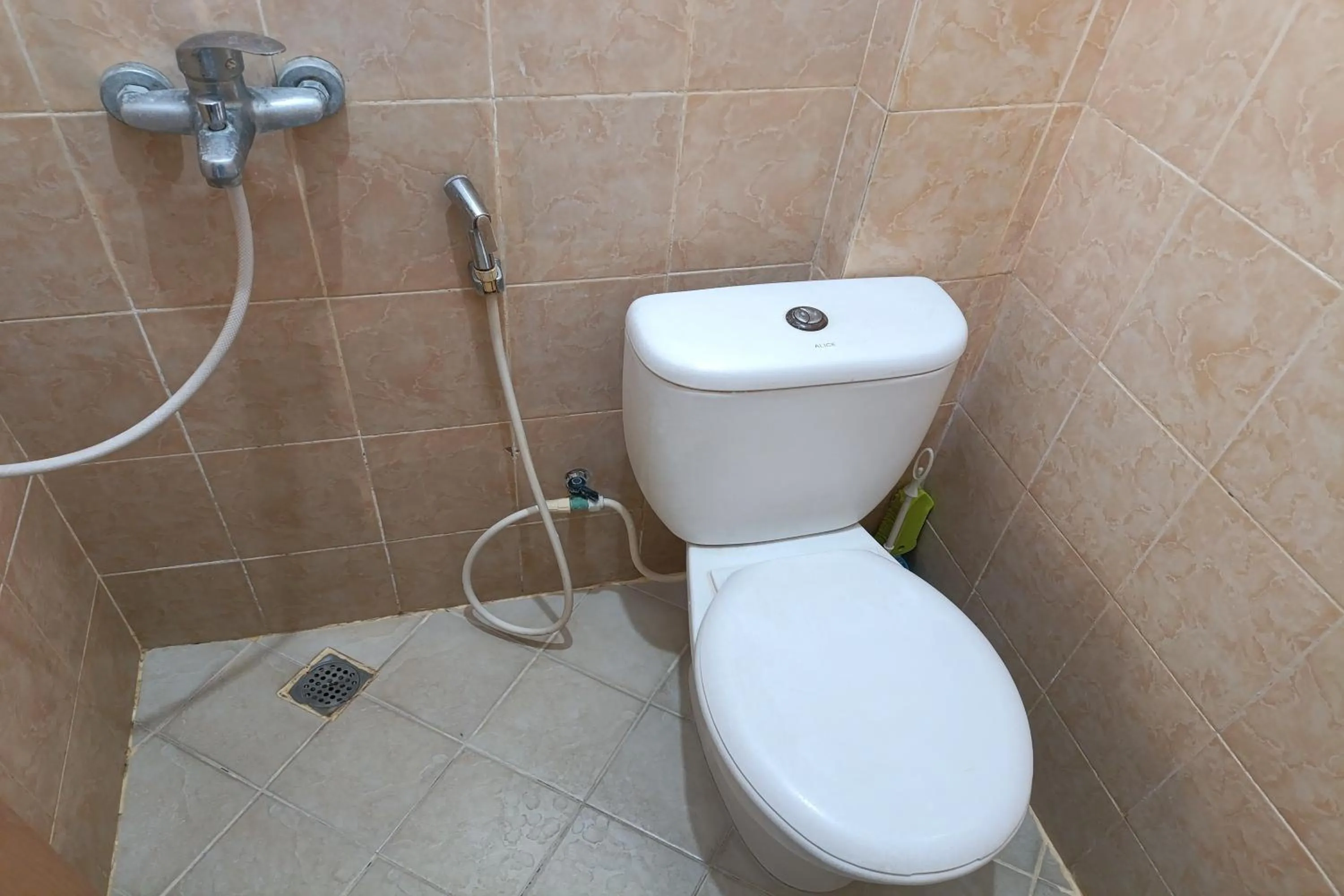 Bathroom in JJ House Kost Exclusive Nologaten