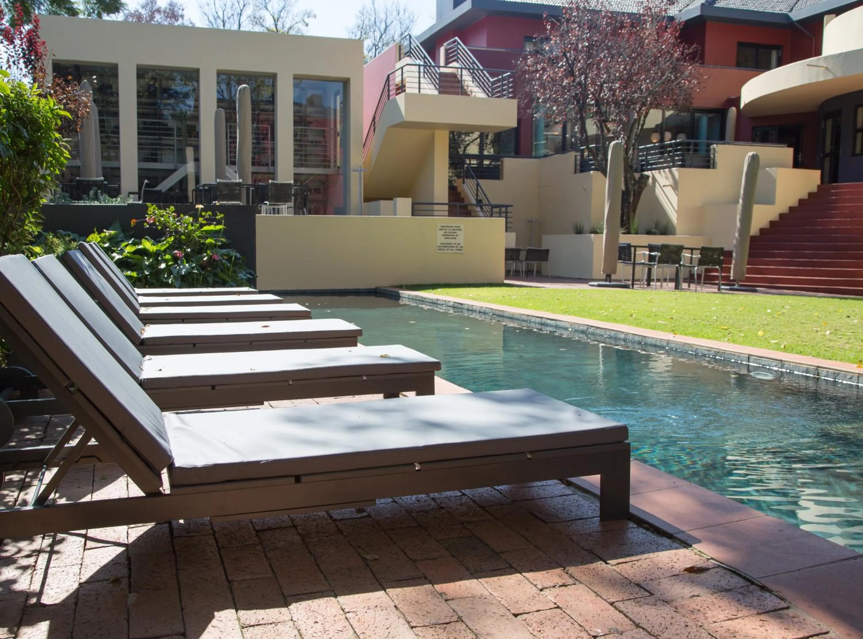Garden view in Ten Bompas Hotel