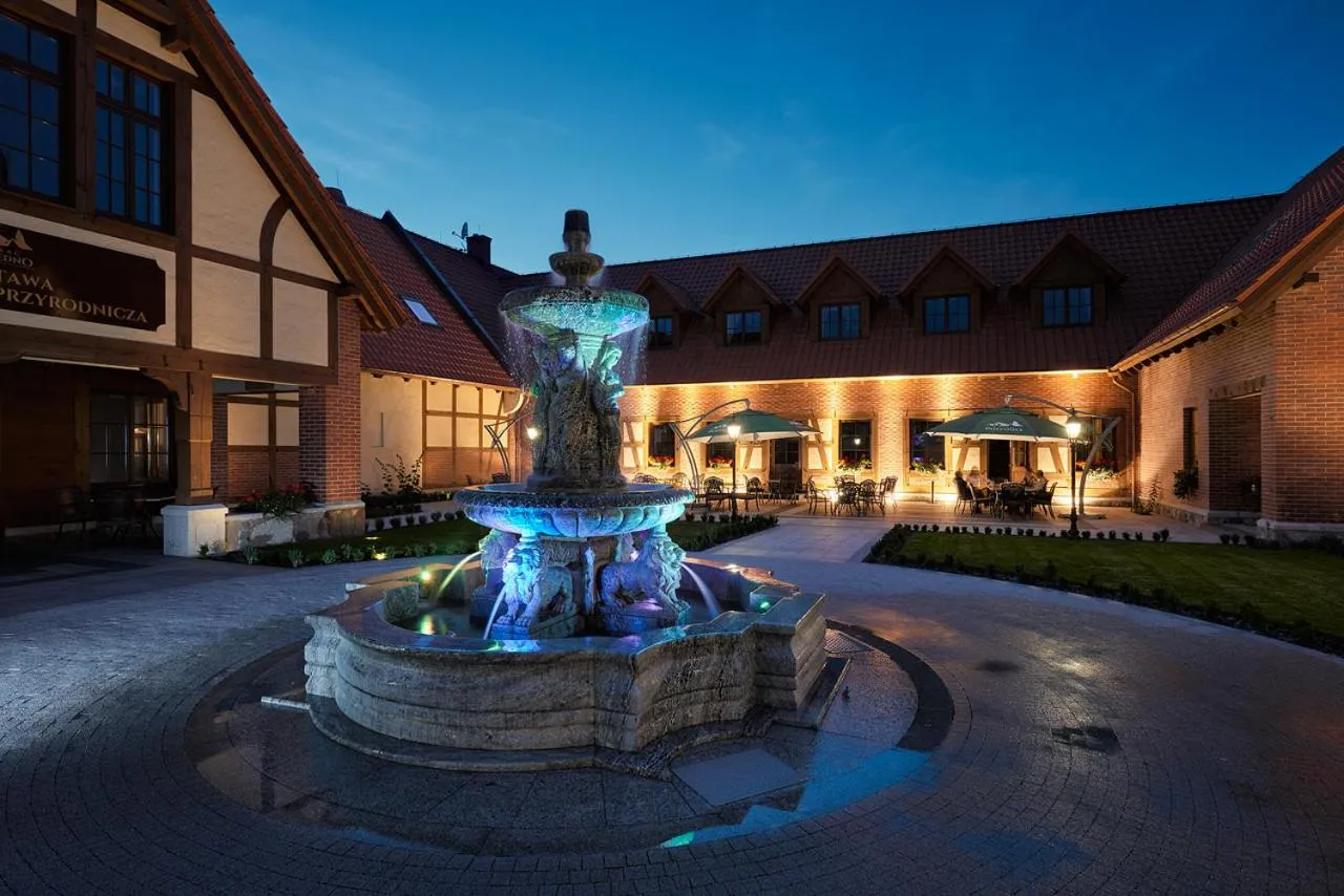 Property building in Hotel Pałac Poledno