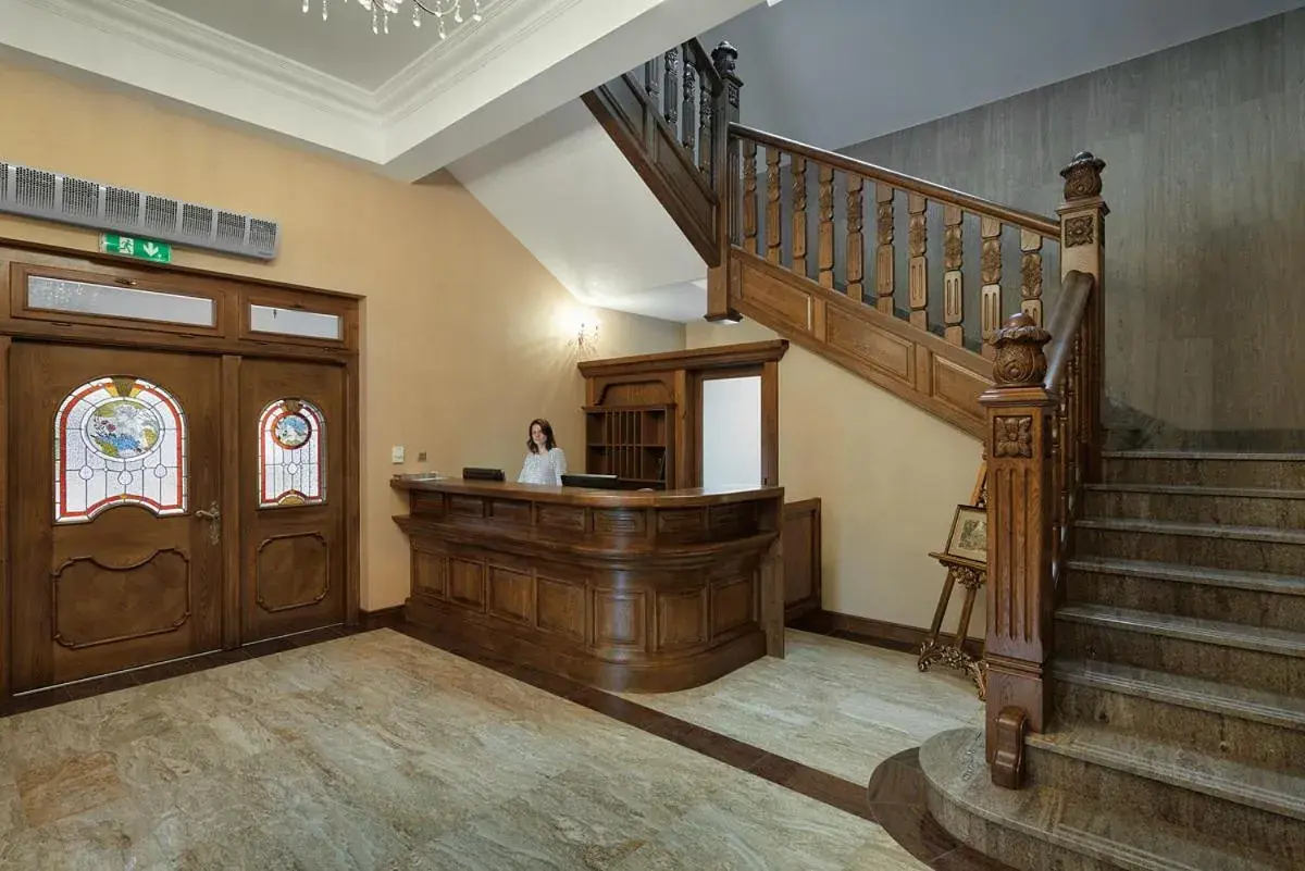 Lobby or reception in Hotel Pałac Poledno Lobby or reception in Hotel Pałac Poledno