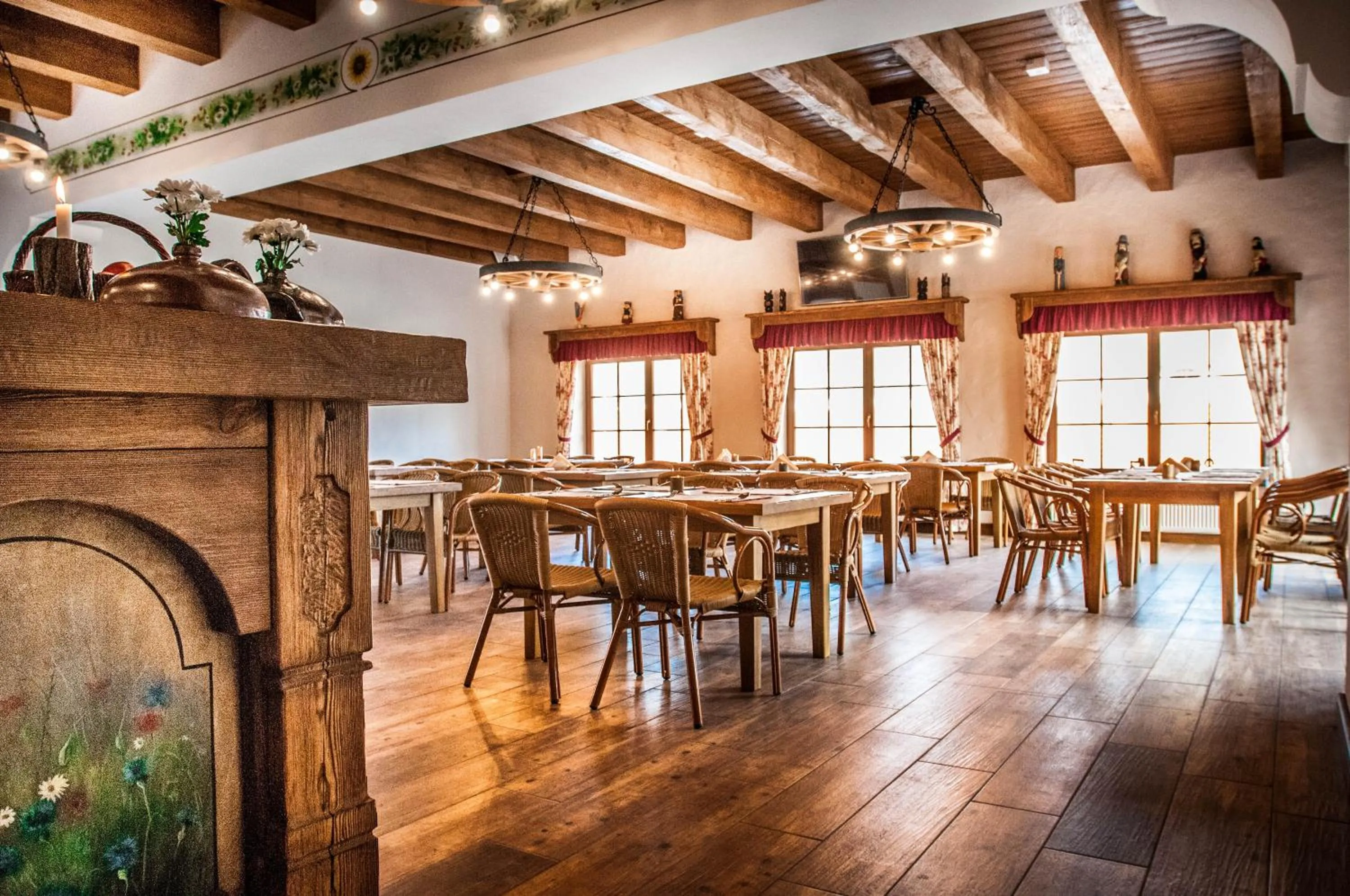 Property building in Hotel Pałac Poledno