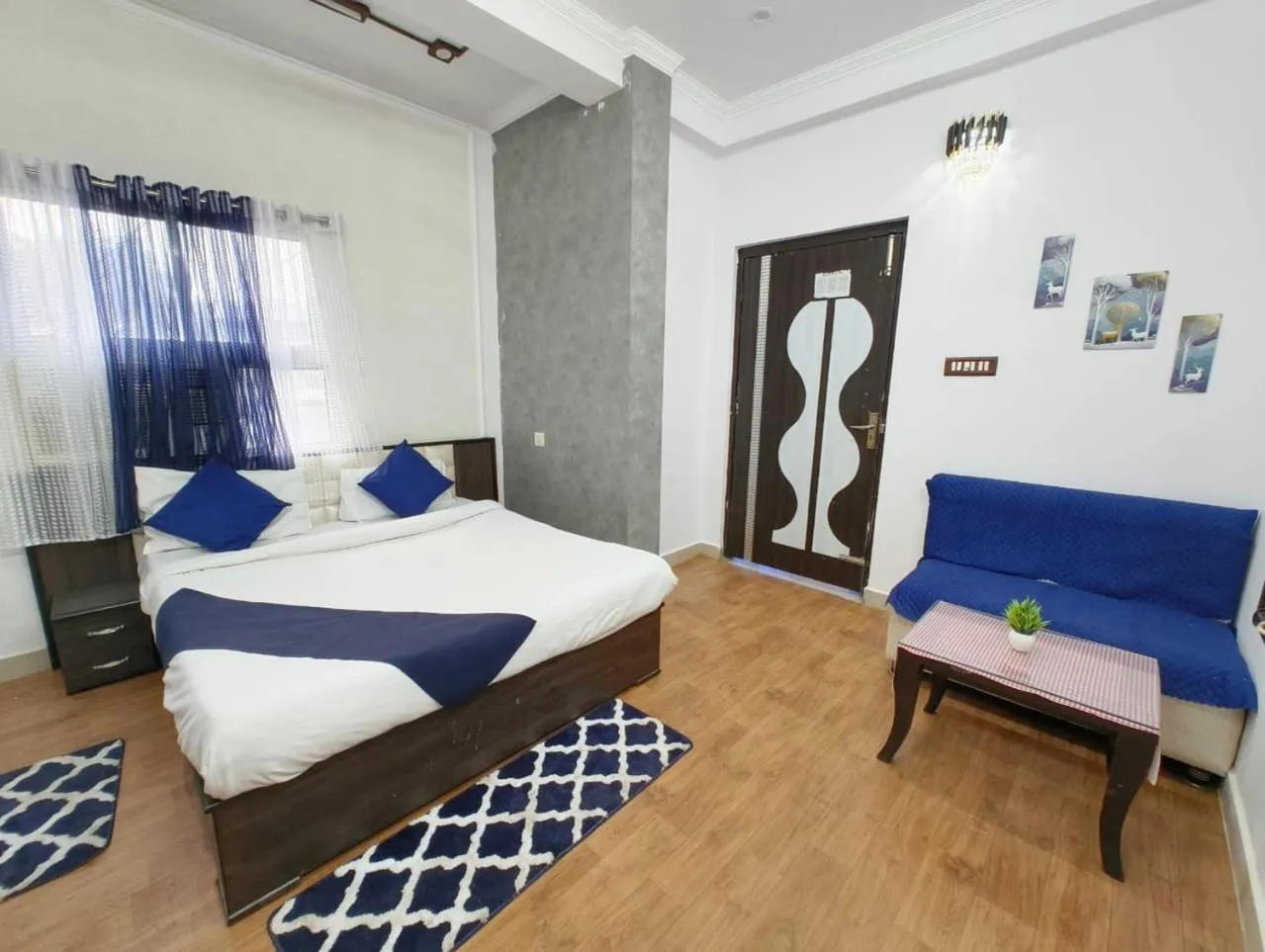 FabHotel Sara Residency