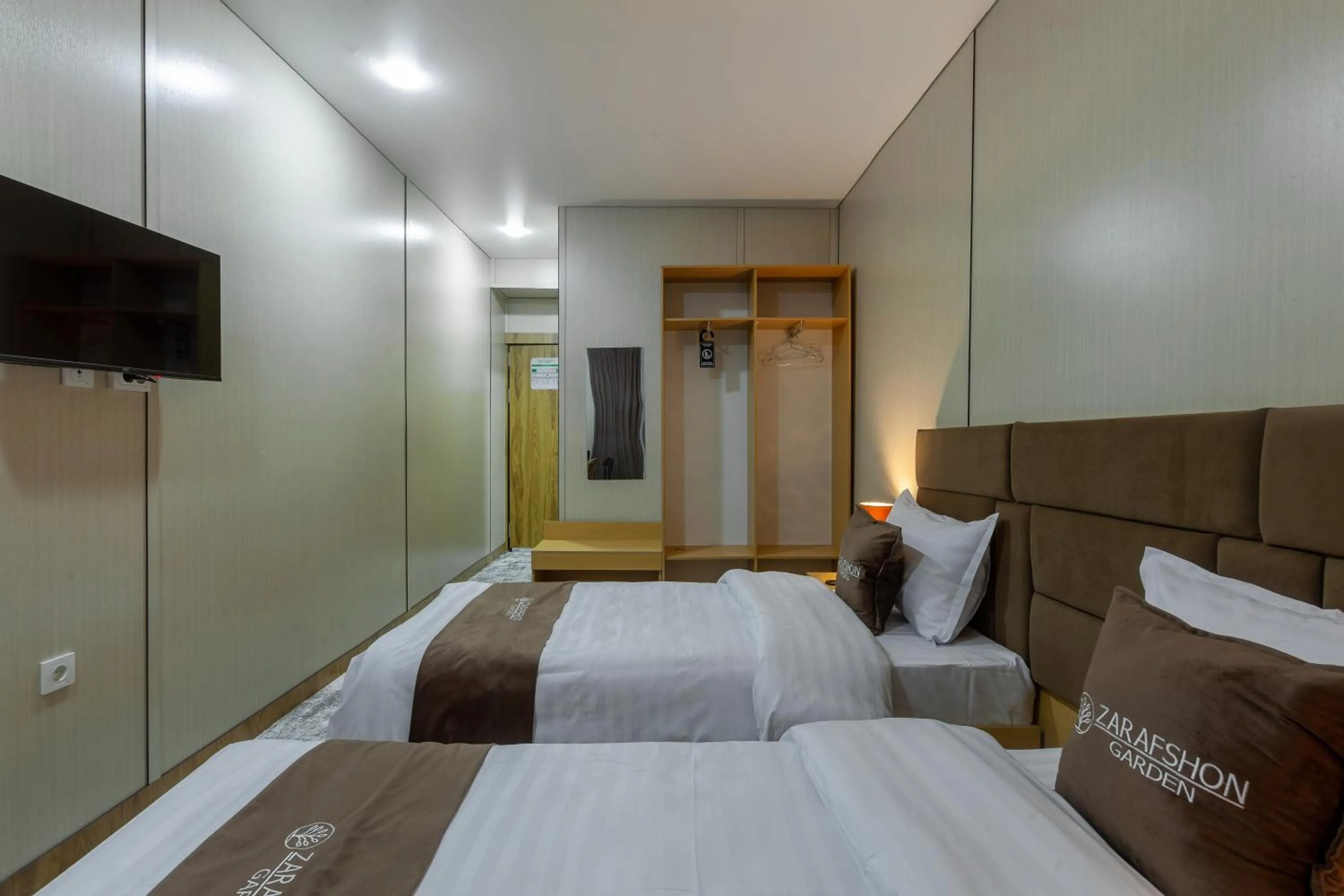 Standard Double or Twin Room - single occupancy in Zarafshon Garden Hotel
