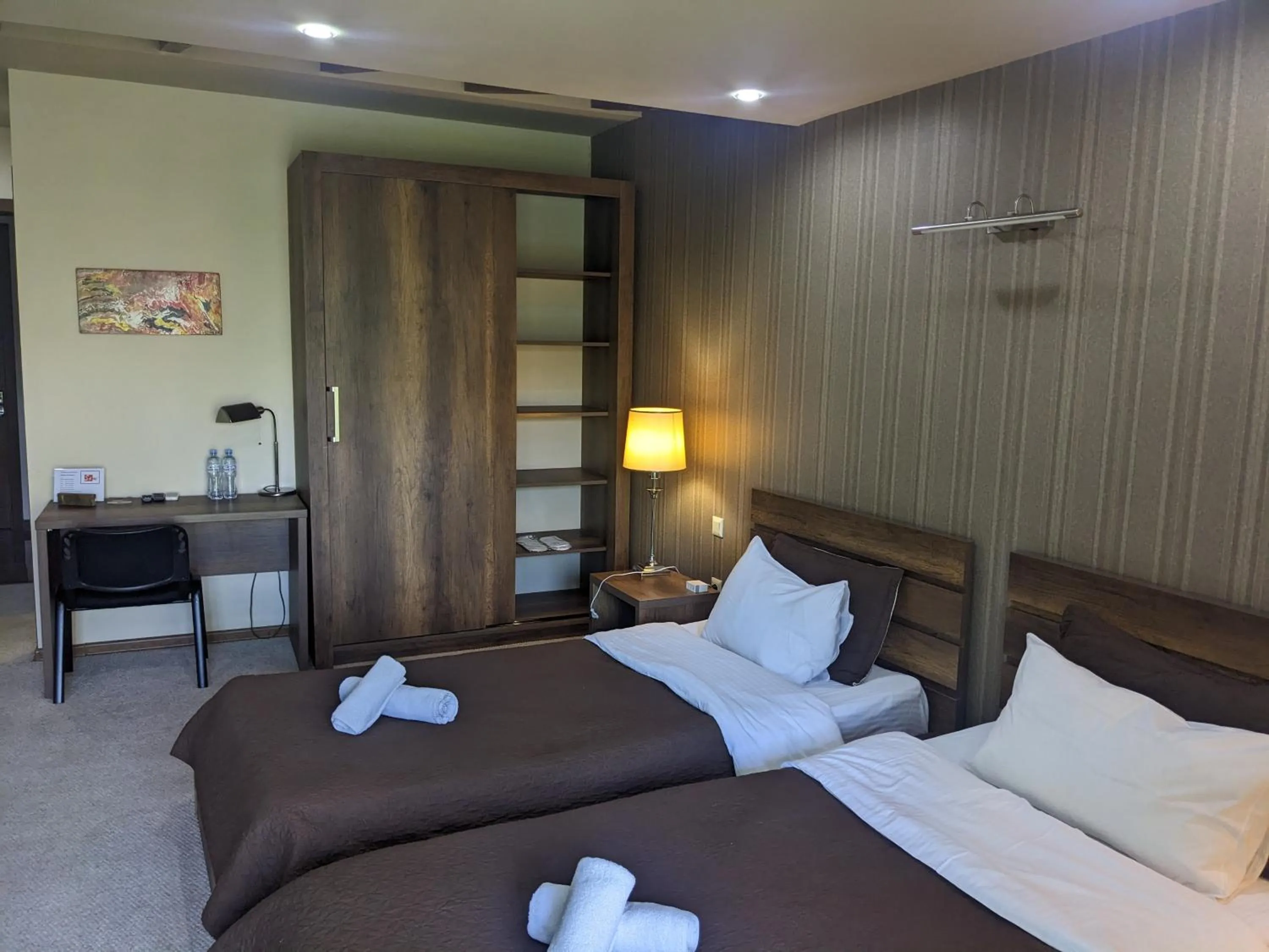 Photo of the whole room, Bed in Sani Hotel