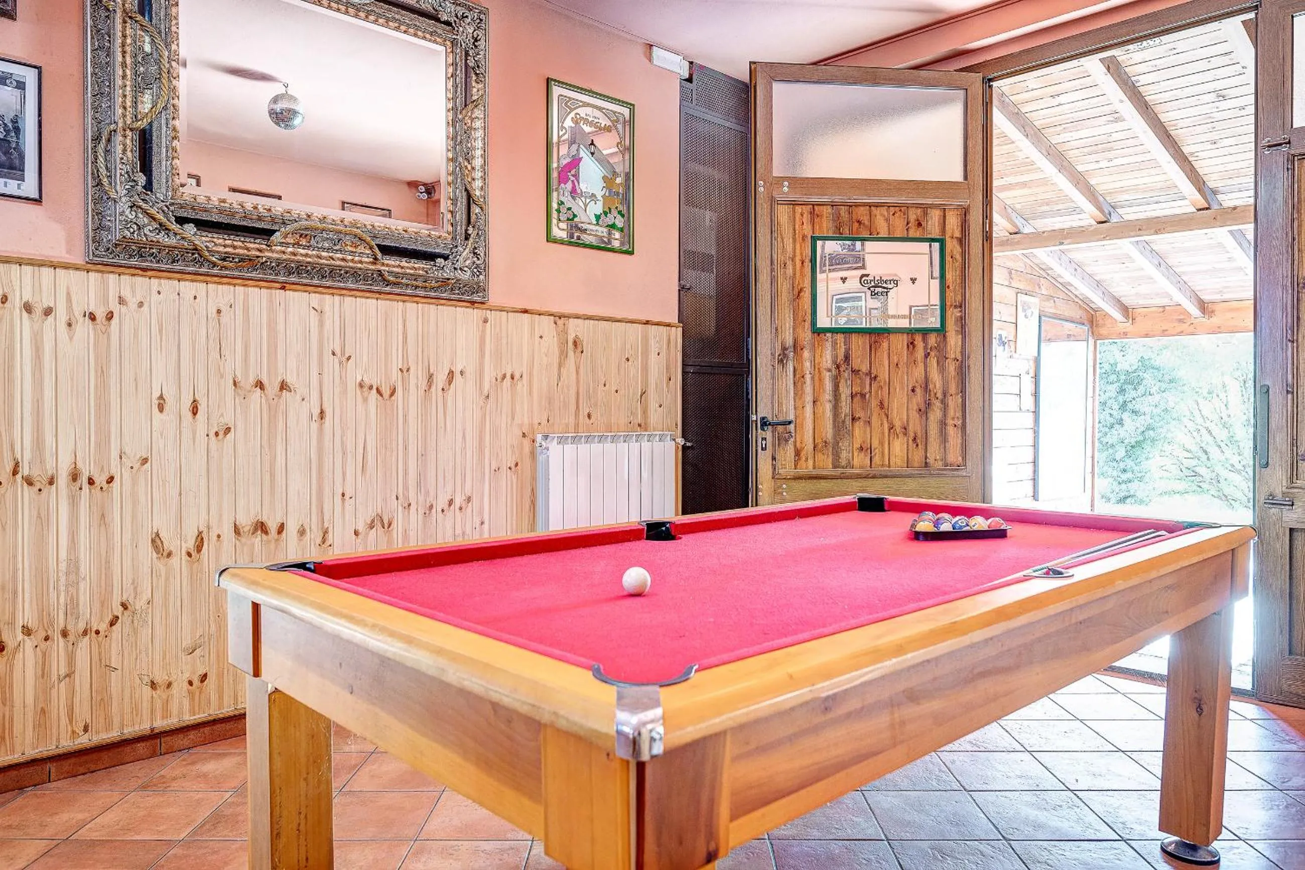 Billiard in Villa Verde