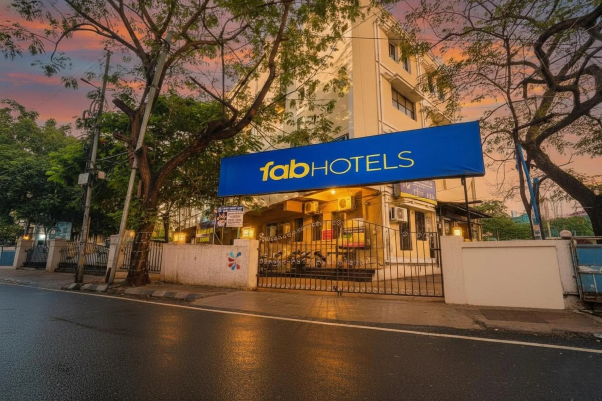 Property building in Fabhotel Colors Service Apartment - Nr MRC Nagar