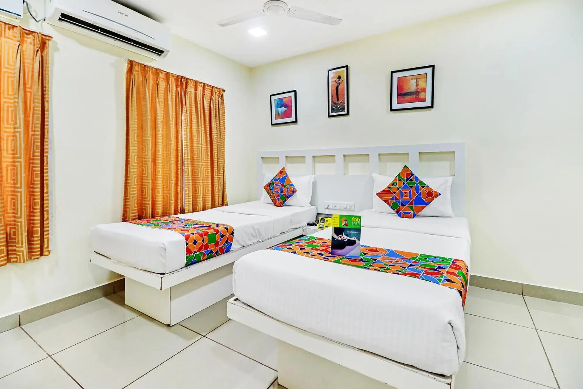 Bed in Fabhotel Colors Service Apartment - Nr MRC Nagar Bed in Fabhotel Colors Service Apartment - Nr MRC Nagar