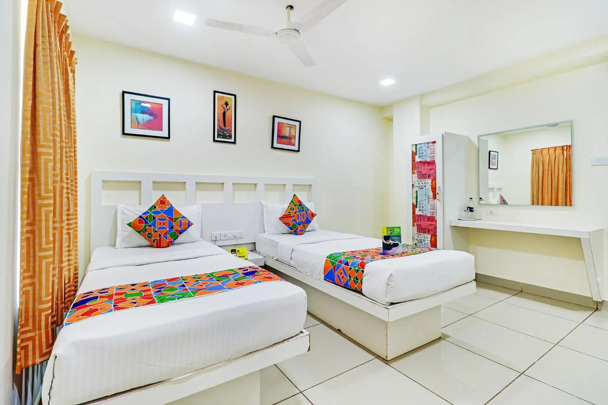 Bed in Fabhotel Colors Service Apartment - Nr MRC Nagar Bed in Fabhotel Colors Service Apartment - Nr MRC Nagar