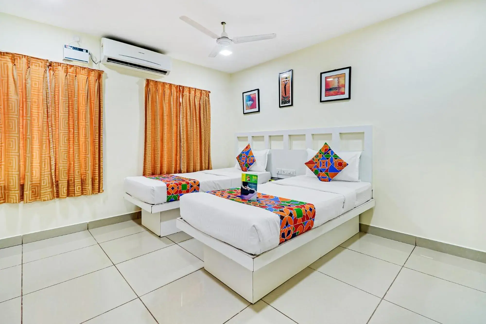 Bed in Fabhotel Colors Service Apartment - Nr MRC Nagar Bed in Fabhotel Colors Service Apartment - Nr MRC Nagar