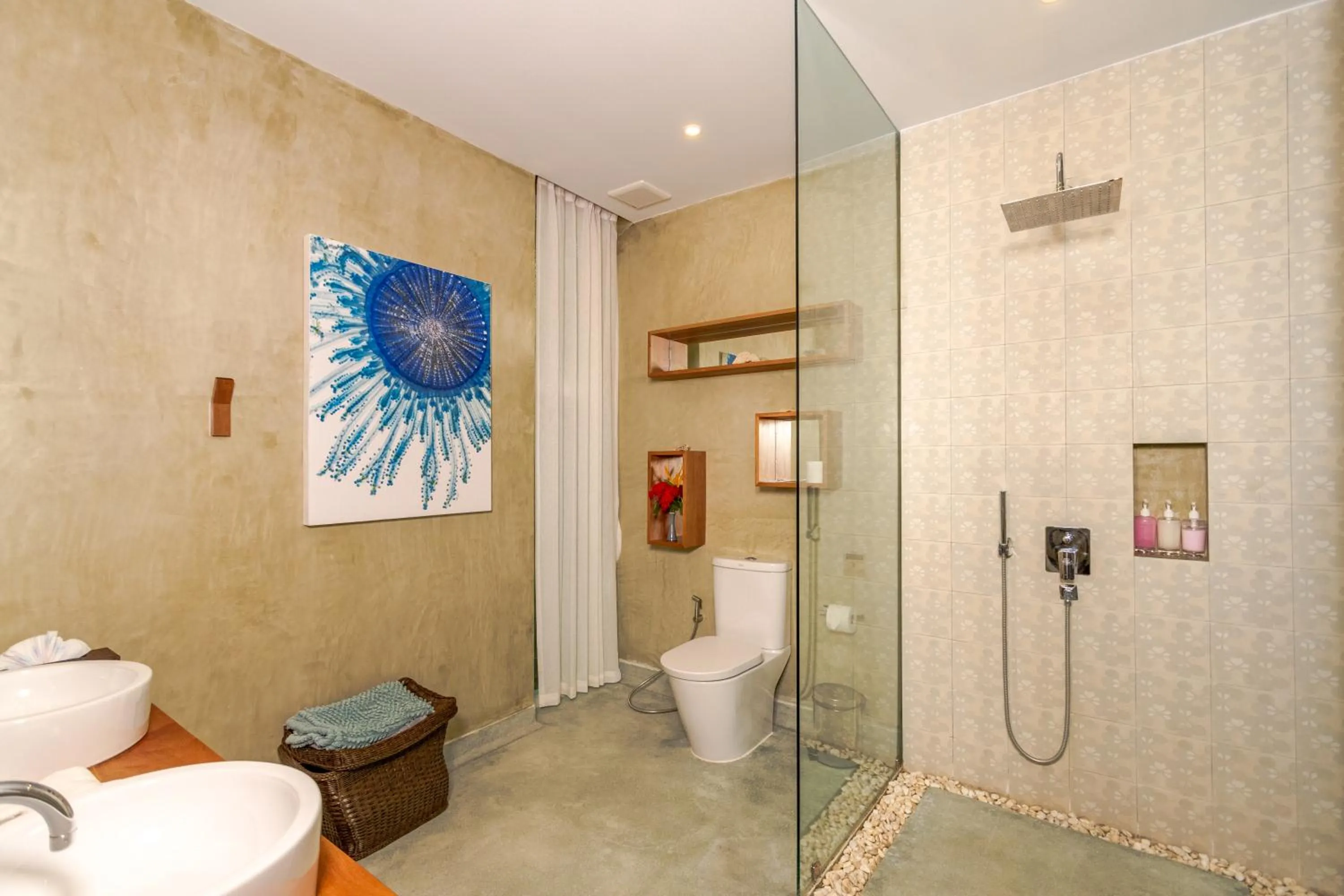 Shower in Coastal Escape Koh Yao Noi