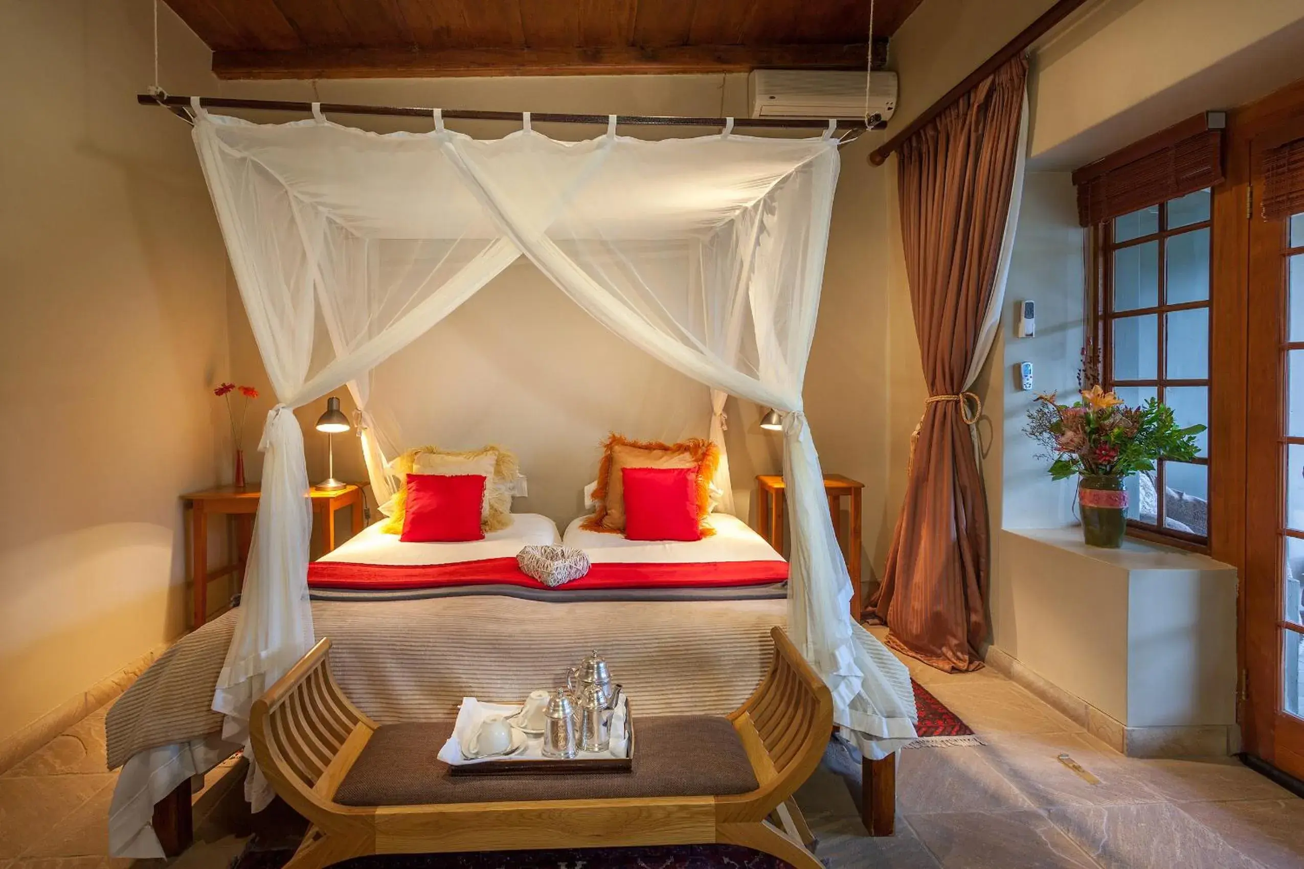 Bed in De Zeekoe Guest Farm Bed in De Zeekoe Guest Farm