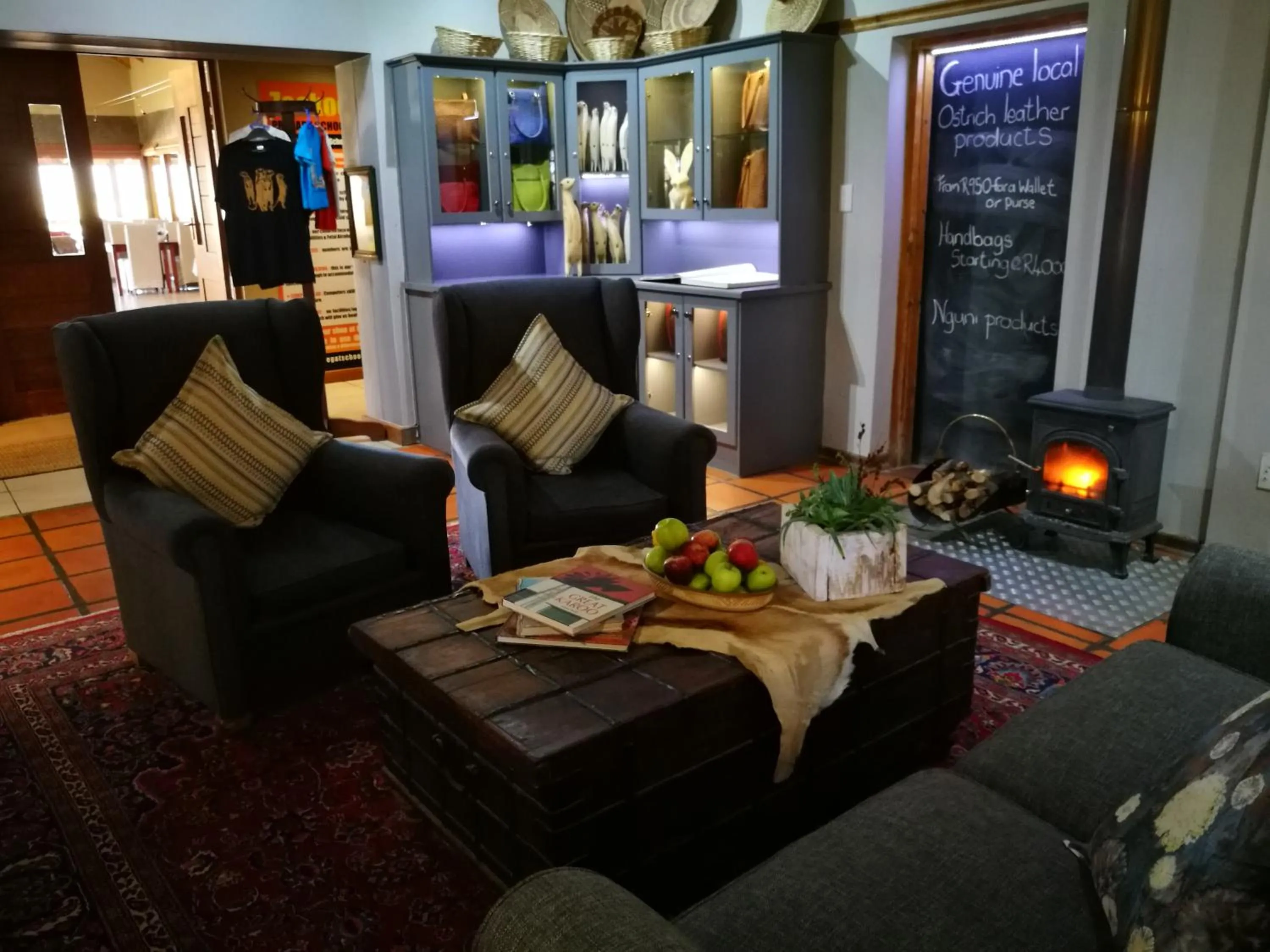 Lobby or reception in De Zeekoe Guest Farm