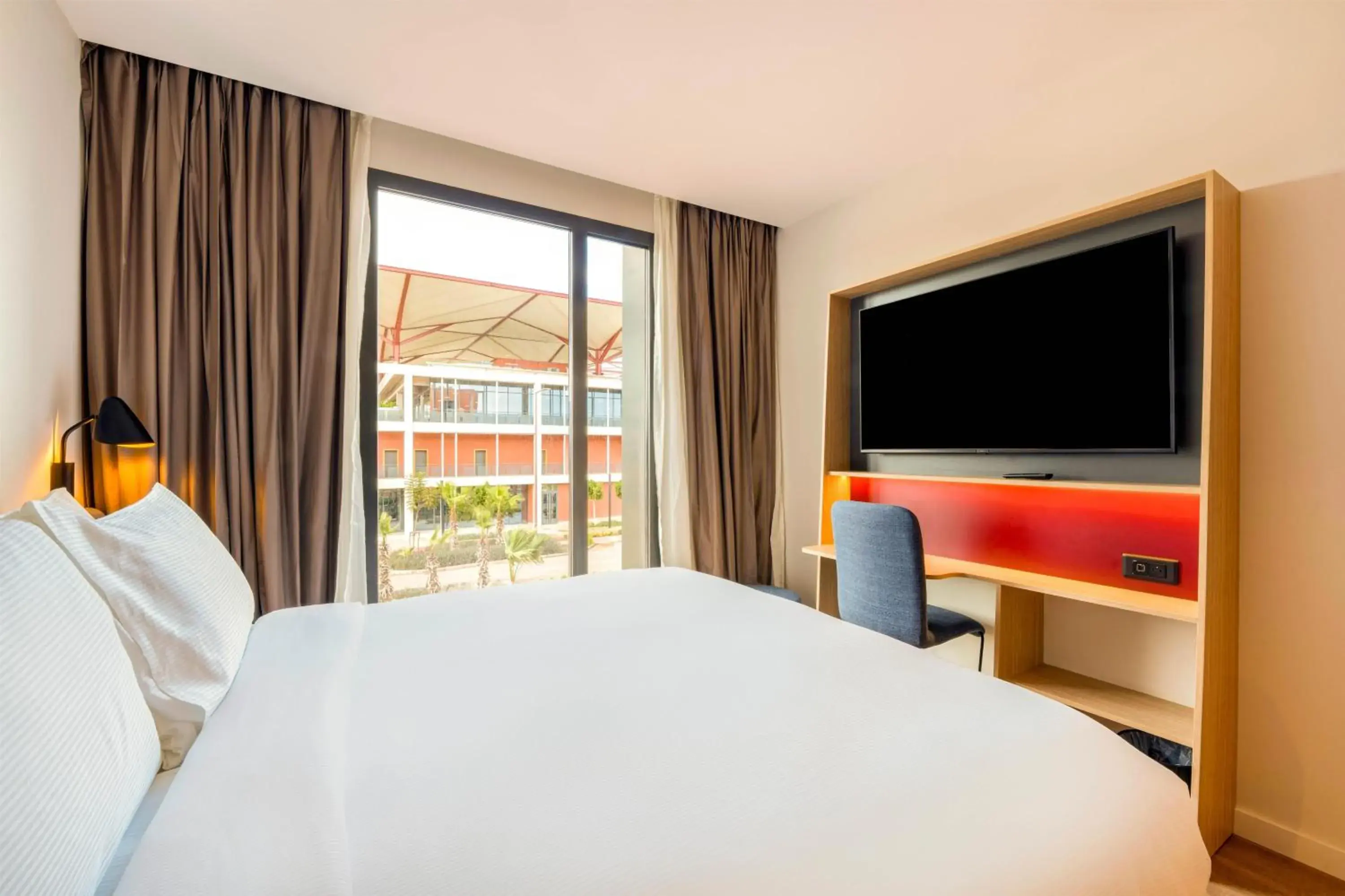 King Studio in Hampton By Hilton Ben Guerir King Studio in Hampton By Hilton Ben Guerir