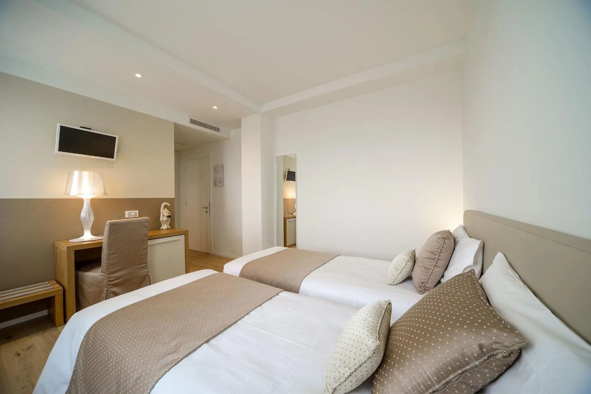 Photo of the whole room, Bed in Hotel Ristorante Da Tullio