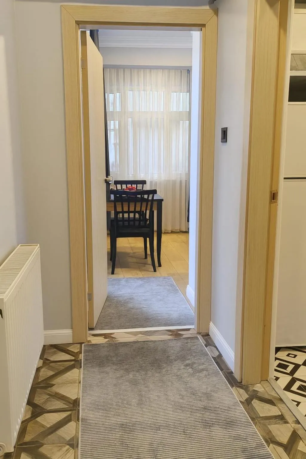 Decorative detail in Sare Apartments - Sultanahmet