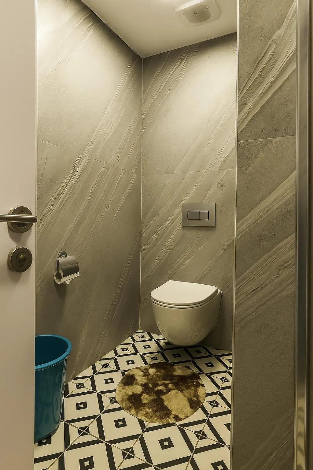 Shower in Sare Apartments - Sultanahmet