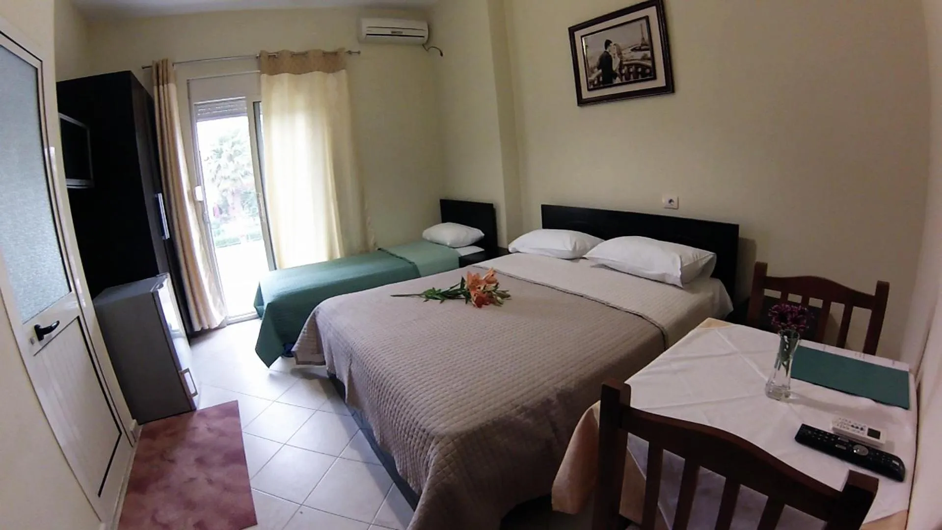 Deluxe Family Room - single occupancy in Hotel 4 Stinet