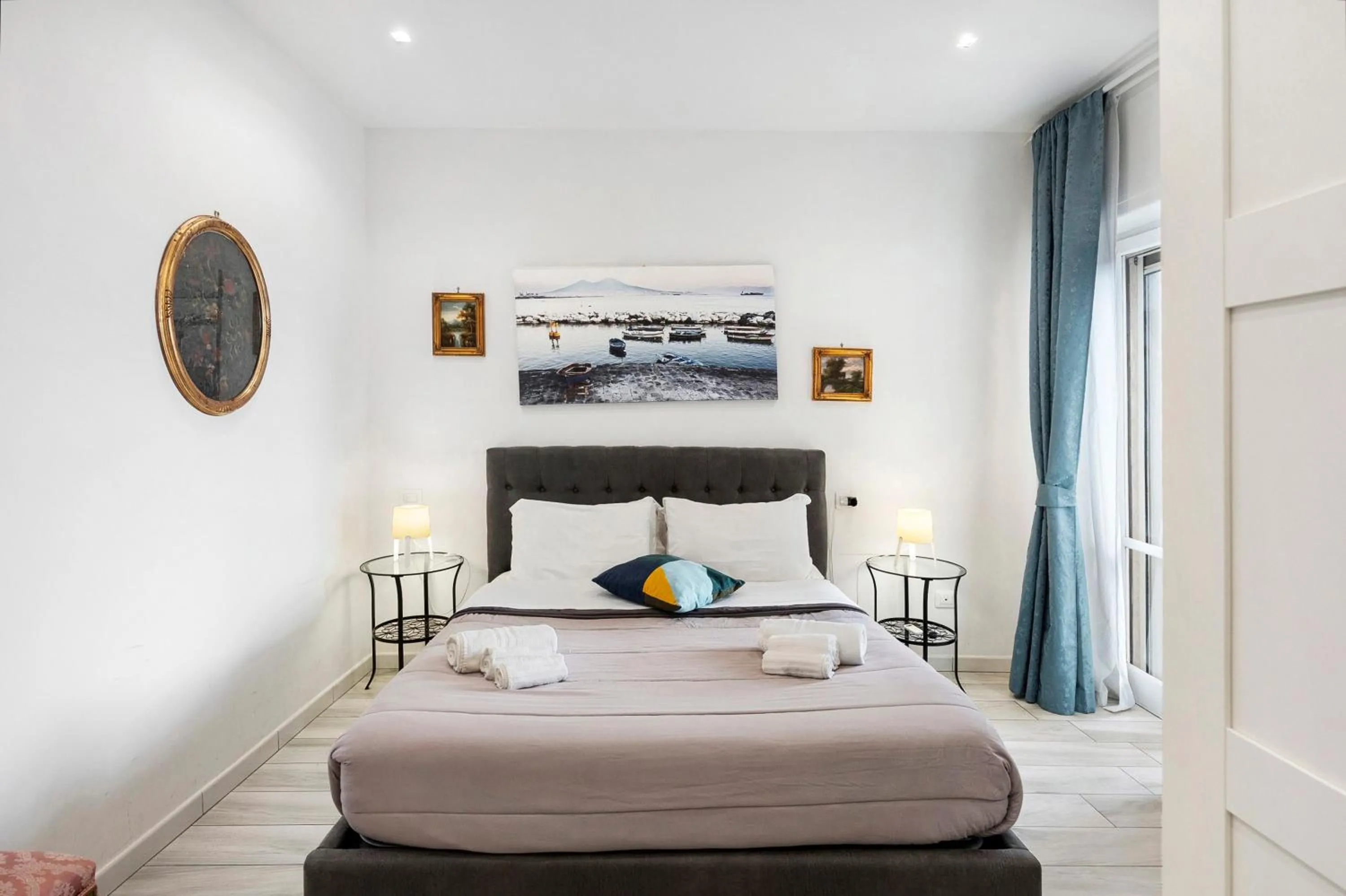 Living room, Bed in Di Palma Suite Museum